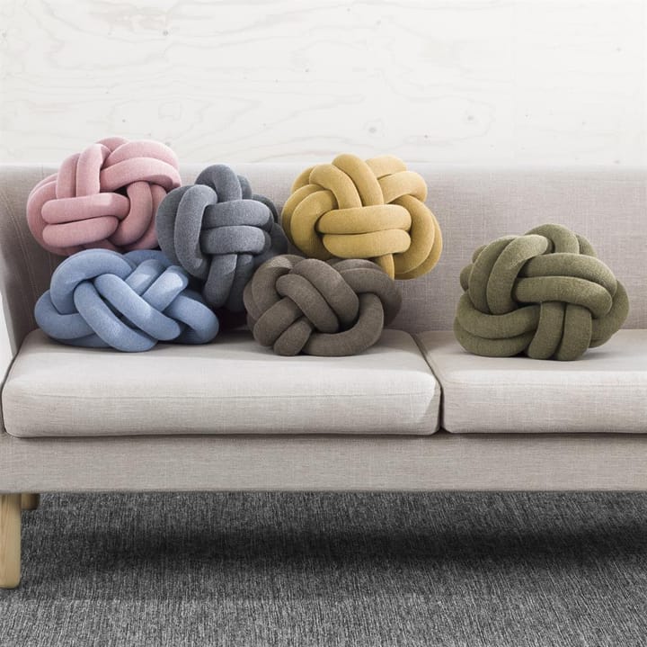 Knot pude, gul Design House Stockholm