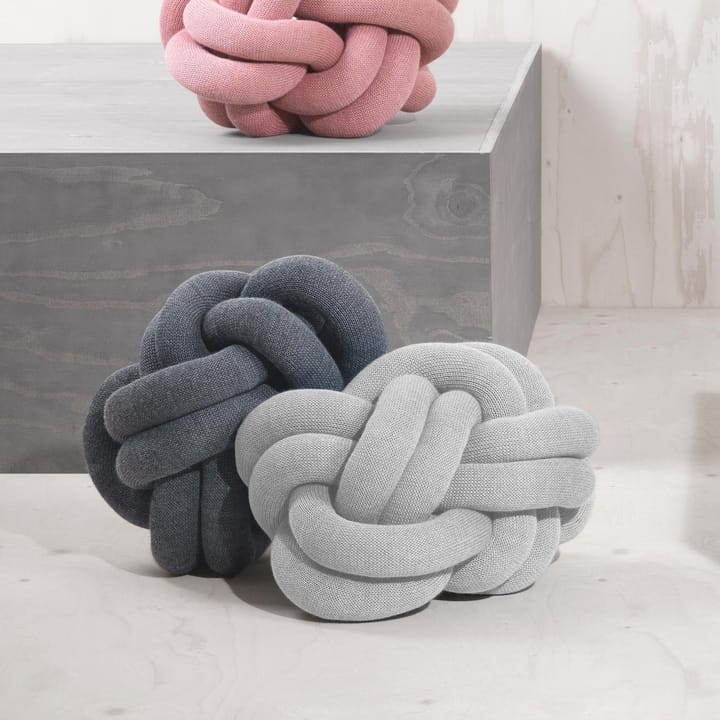 Knot pude, lysegrå Design House Stockholm