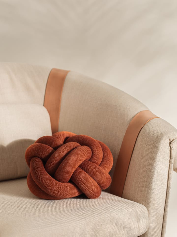 Knot pude, Ochre Design House Stockholm