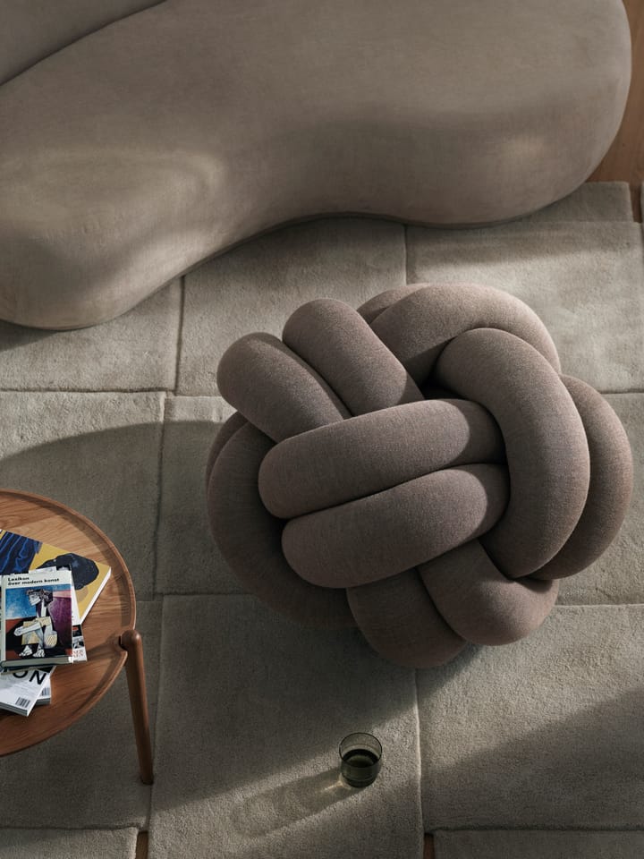 Knot pude XL, Brown Design House Stockholm