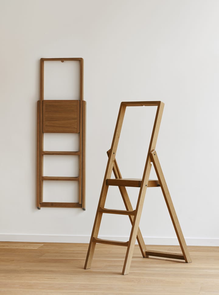 Step stige, egetræ Design House Stockholm