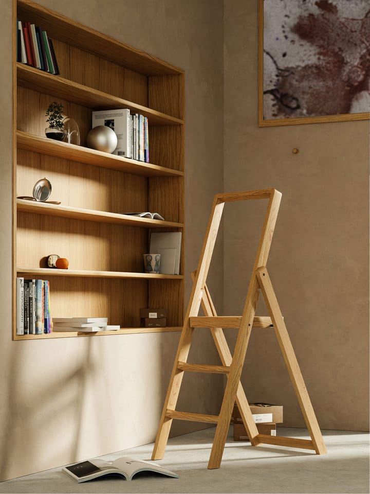 Step stige, egetræ Design House Stockholm