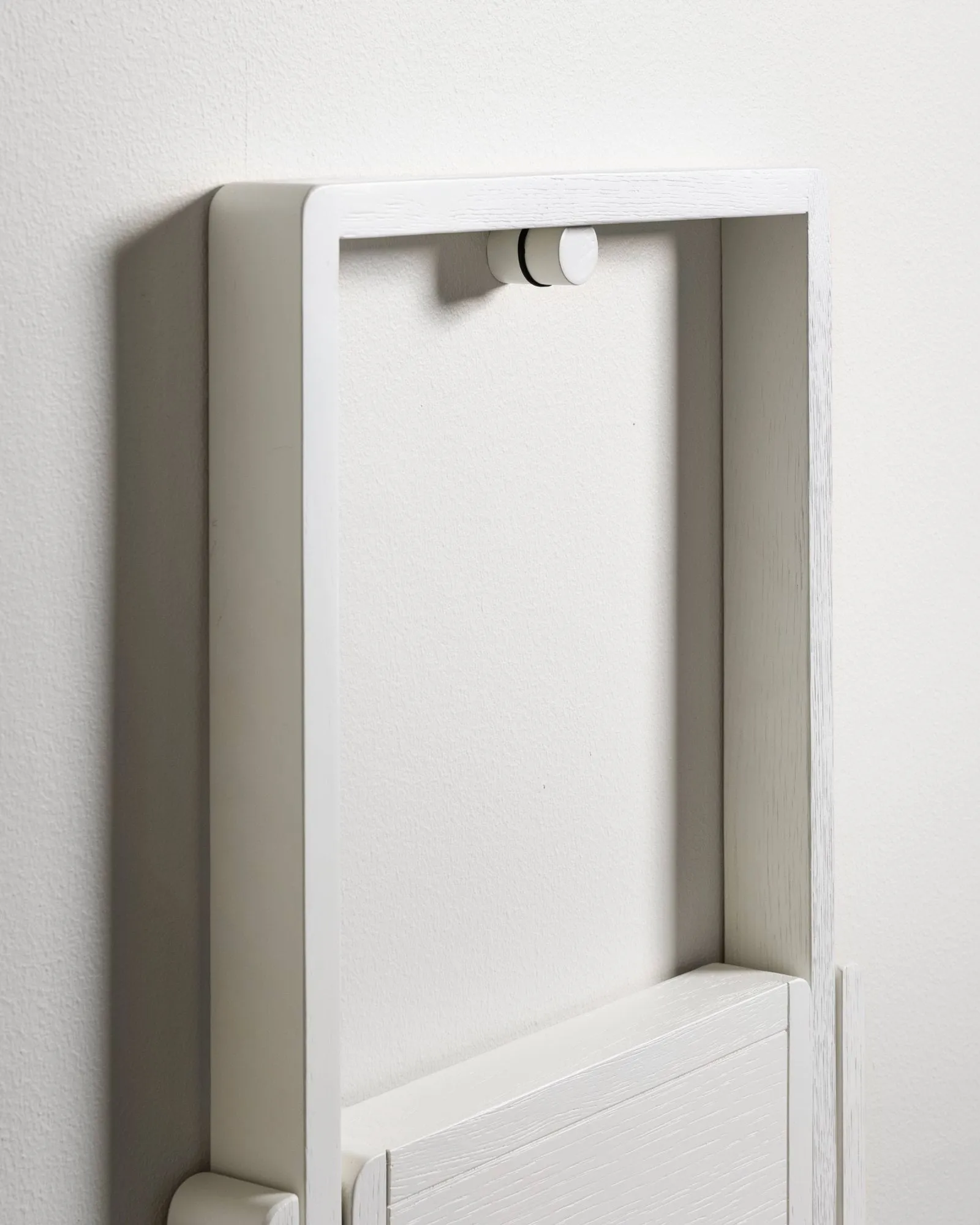 Step stige, Hvidbejdset Design House Stockholm