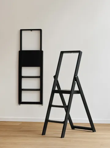 Step stige - Sortbejdset - Design House Stockholm
