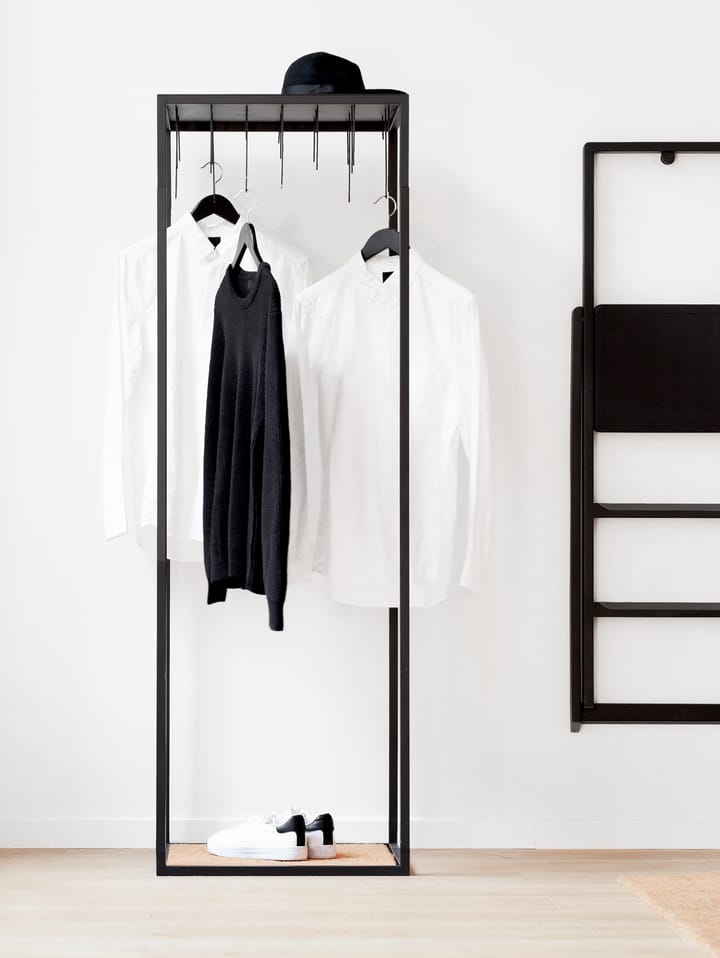 Step stige, Sortlakeret Design House Stockholm