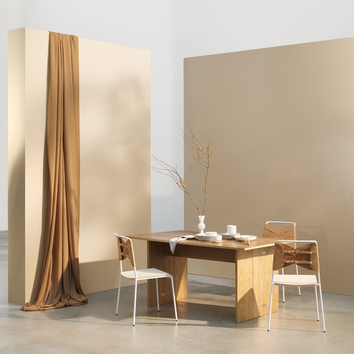 Torso stol, eg, naturfarvet læder, ben i krom Design House Stockholm