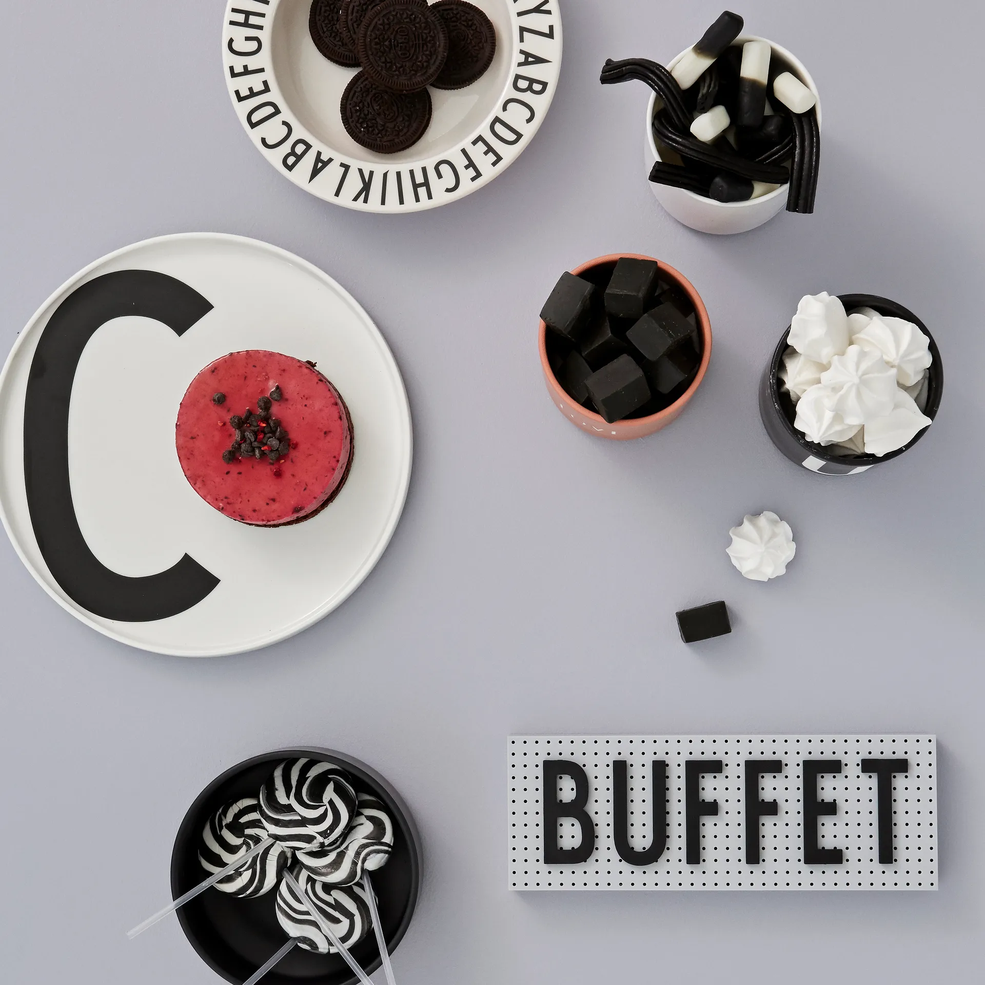 Design Letters bogstavtavle lille, Grå Design Letters