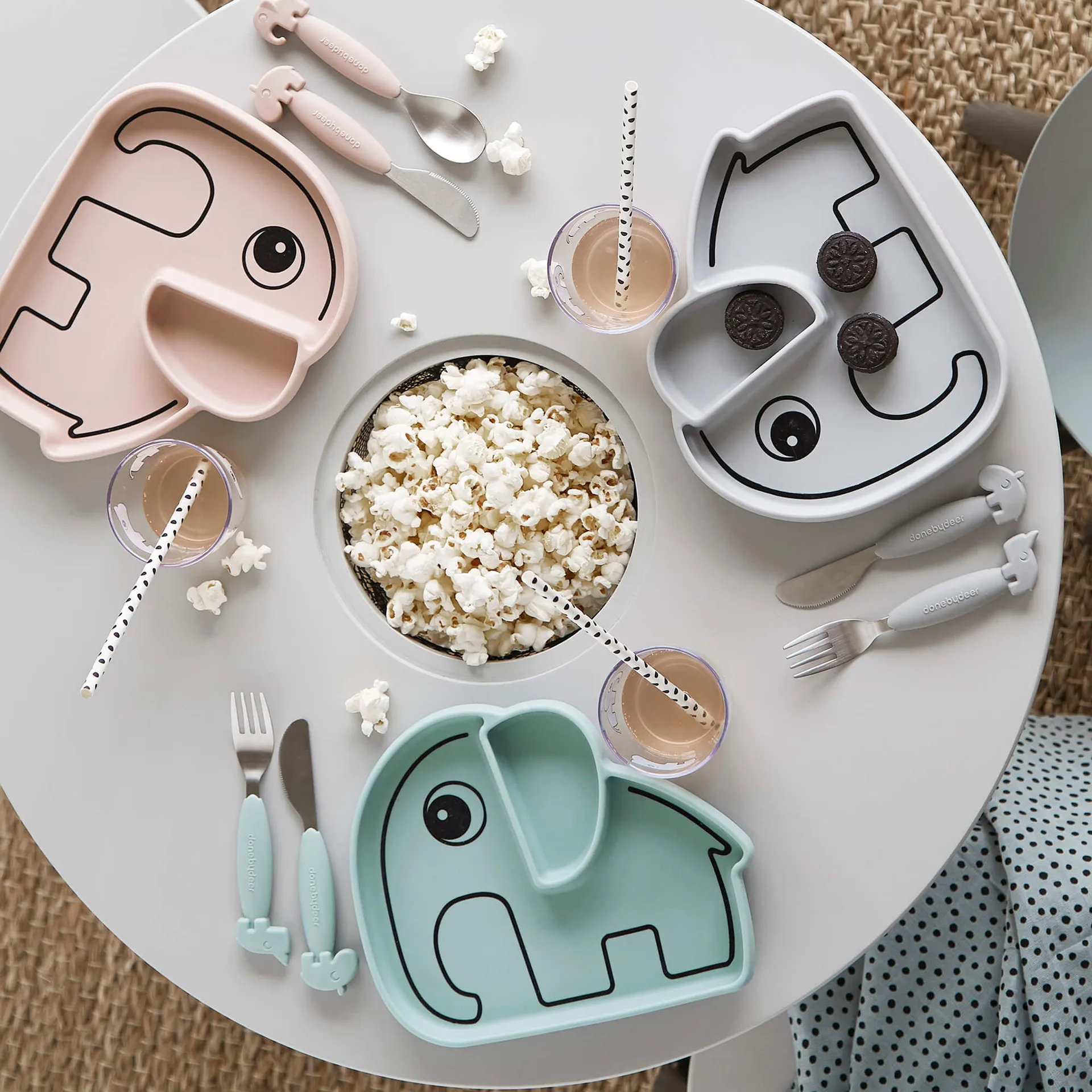 Elphee Stick&Stay børnetallerken 17x20 cm, Blue Done by deer