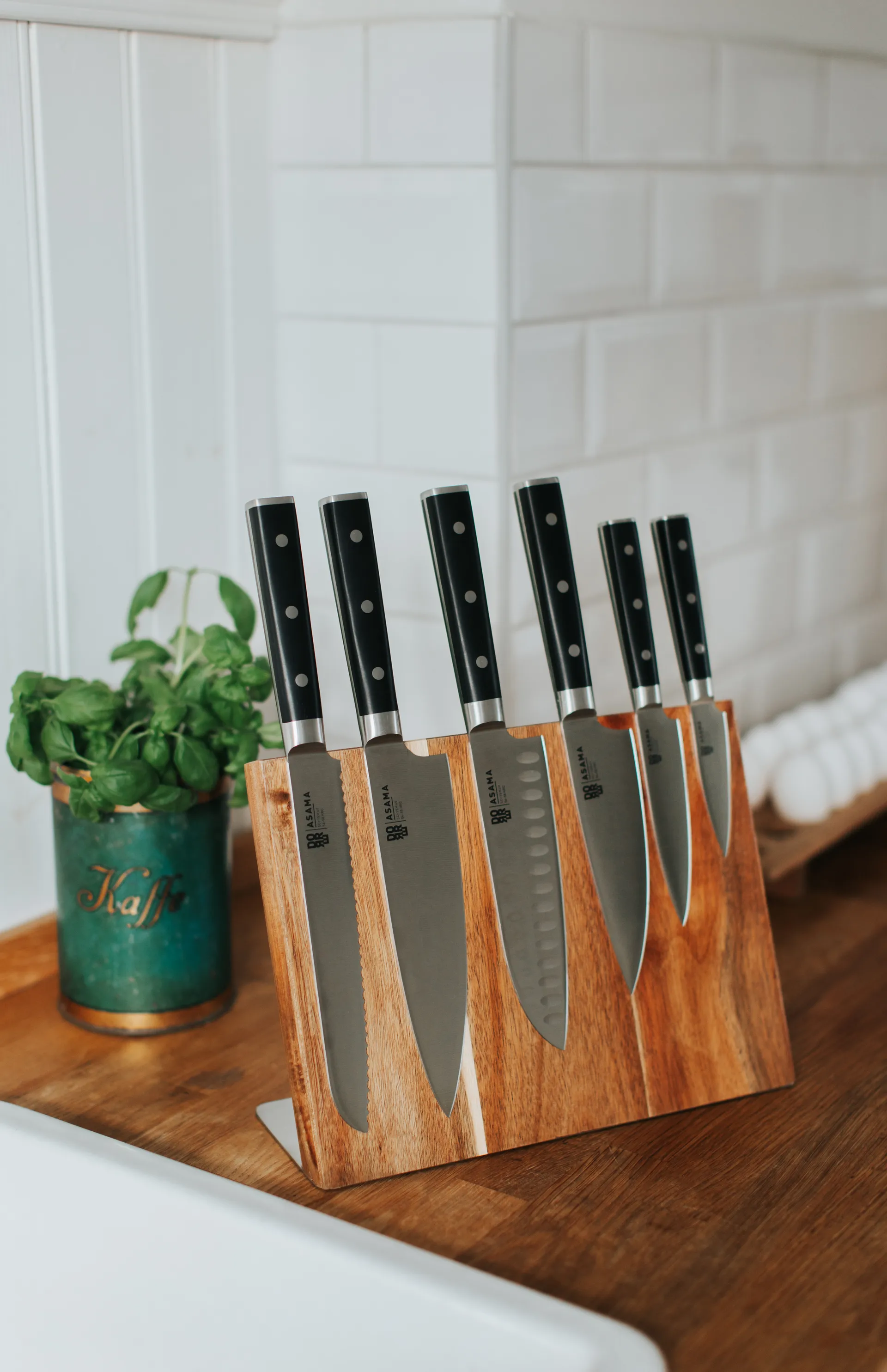 Asama brødkniv 20 cm, Rustfrit stål Dorre