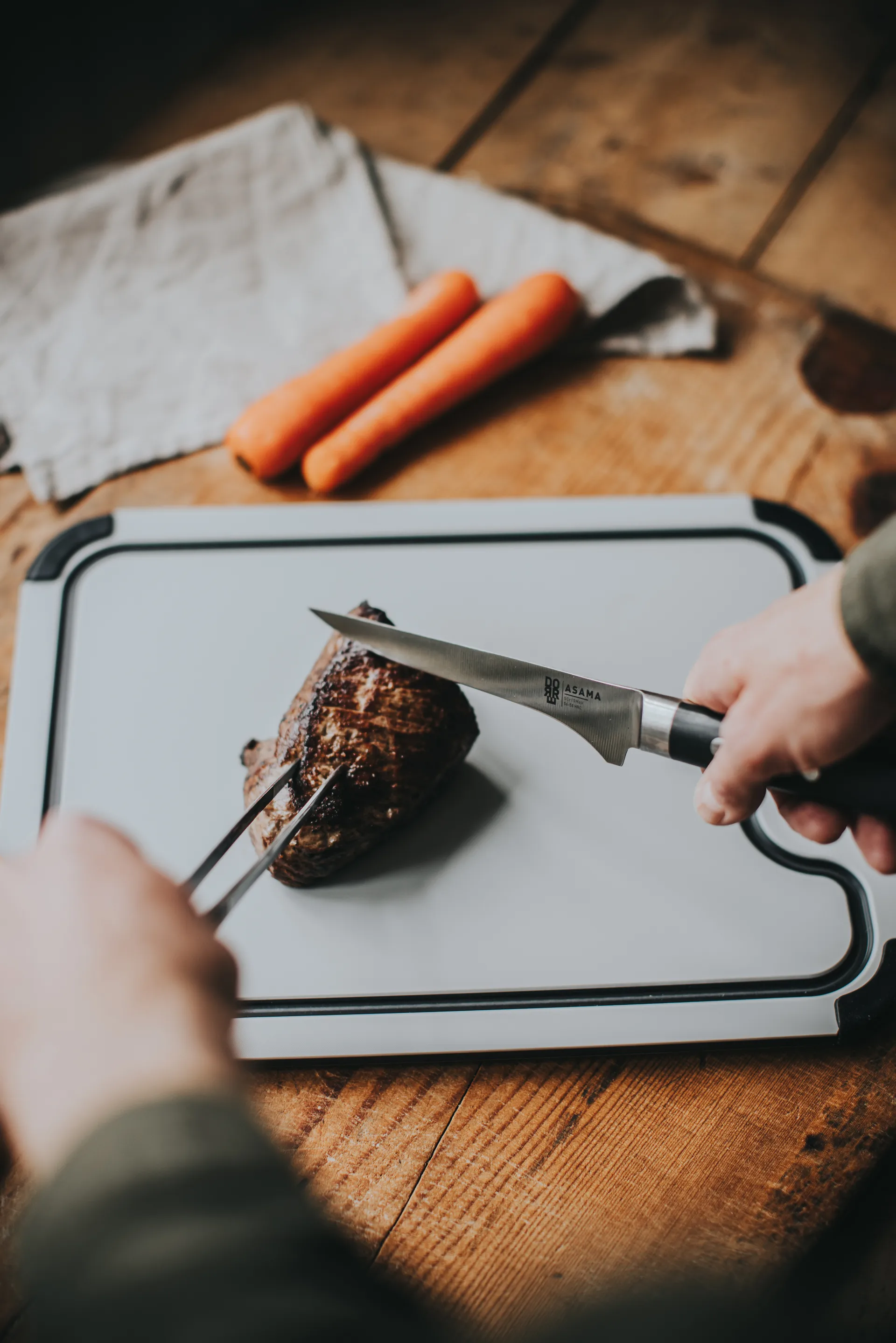 Asama fileteringskniv længde 29,5 cm, Sort håndtag Dorre