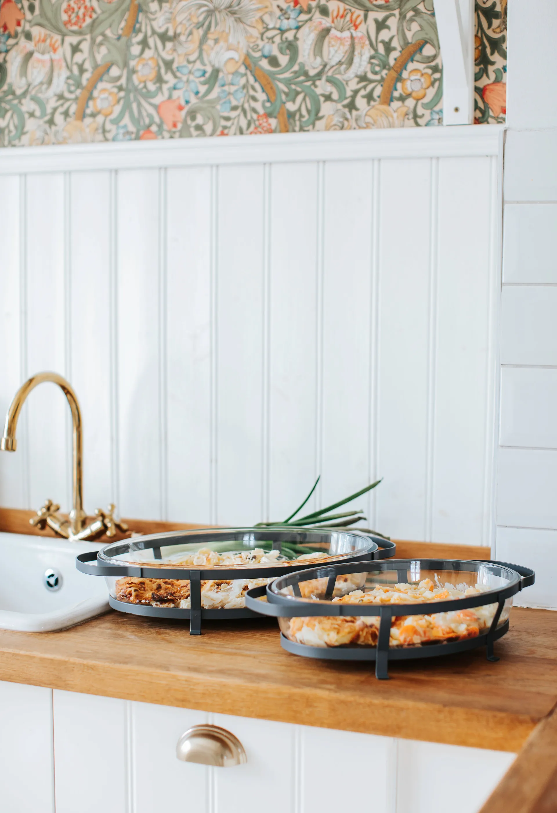 Grace ovnfast fad glas med stativ, 2 L Dorre