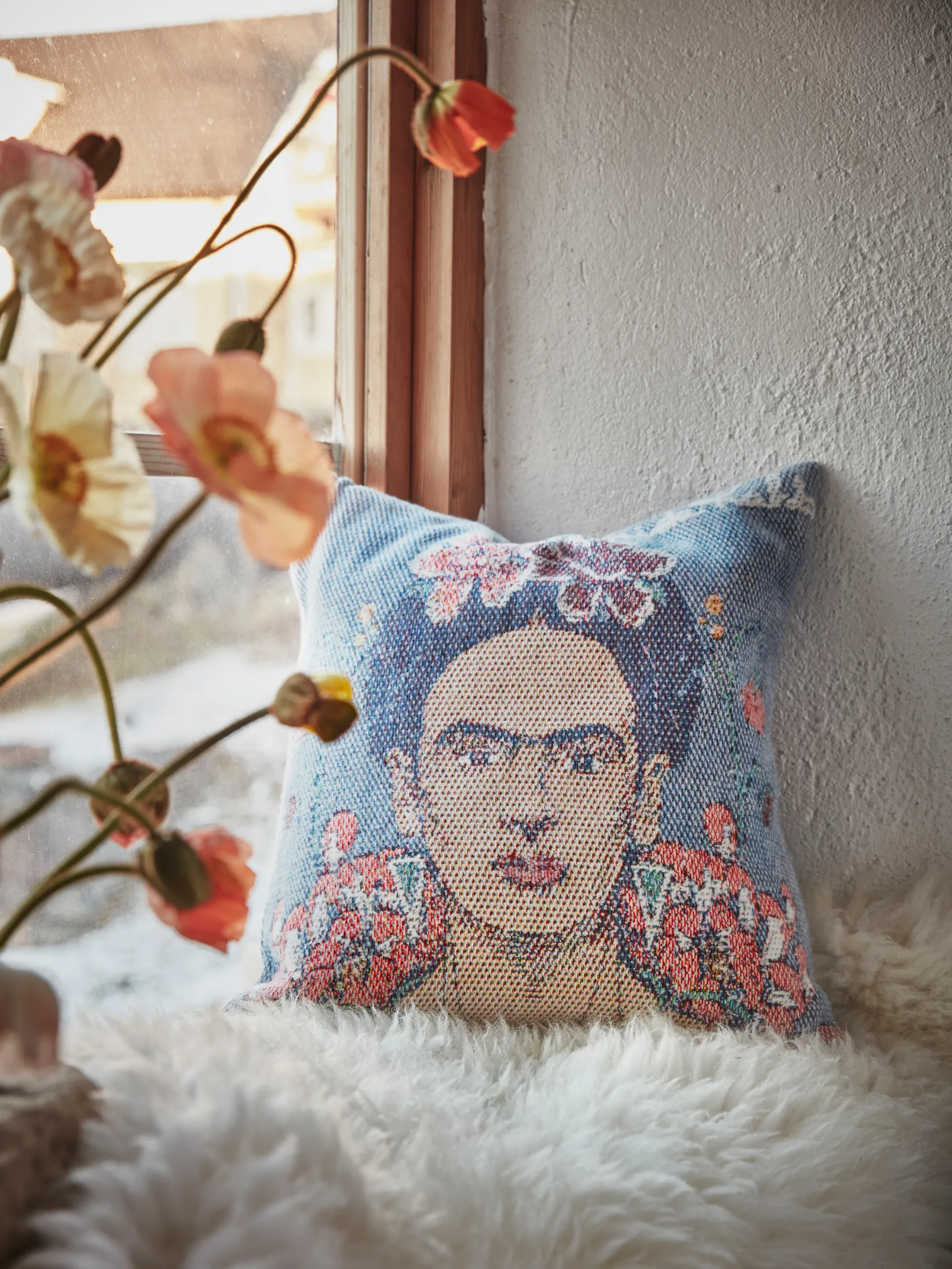 Frida Kahlo pudebetræk 40x40 cm, Vida Ekelund Linneväveri