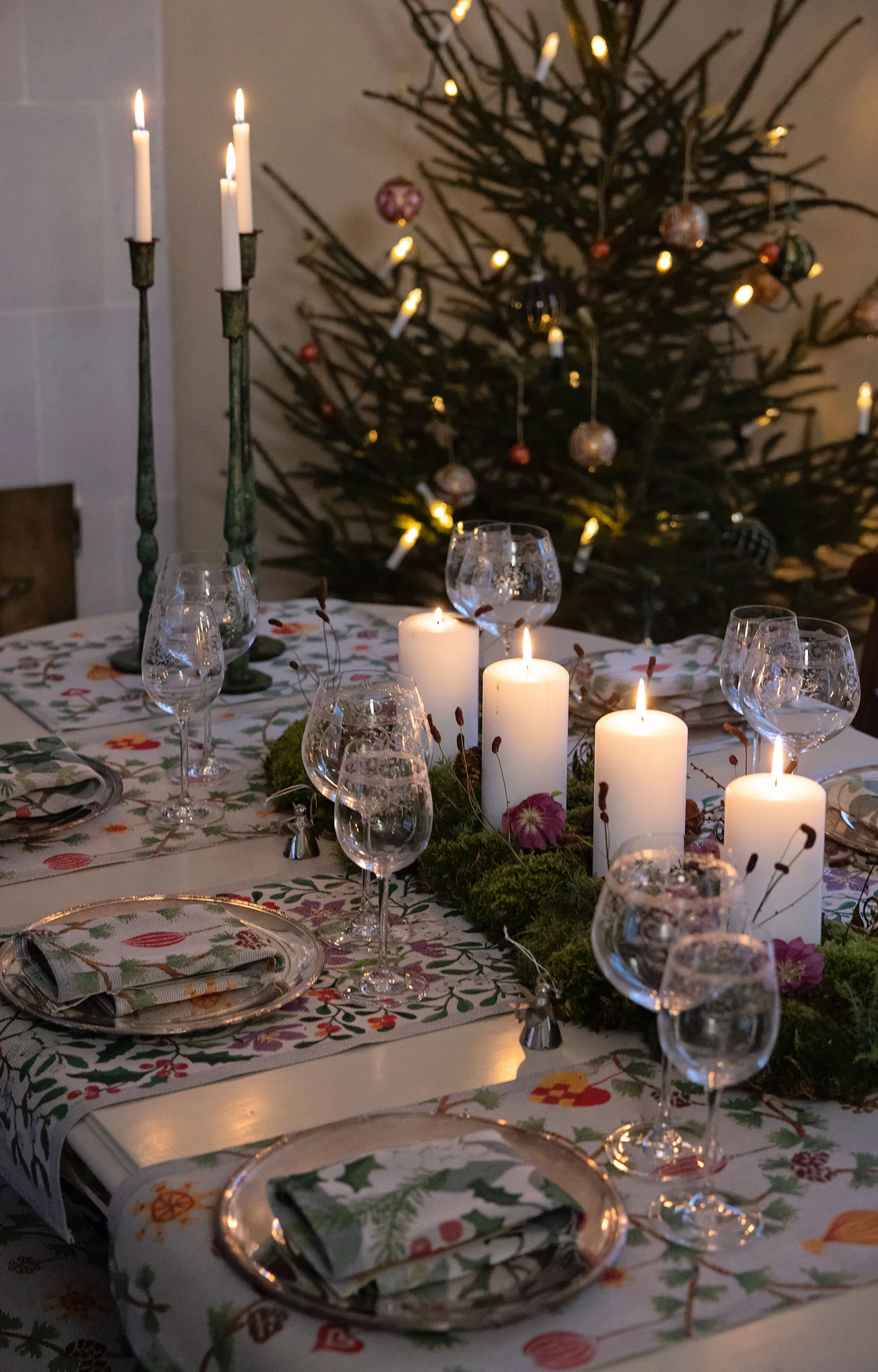 Julefröjd dækkeserviet 35x48 cm, Flerfarvet Ekelund Linneväveri