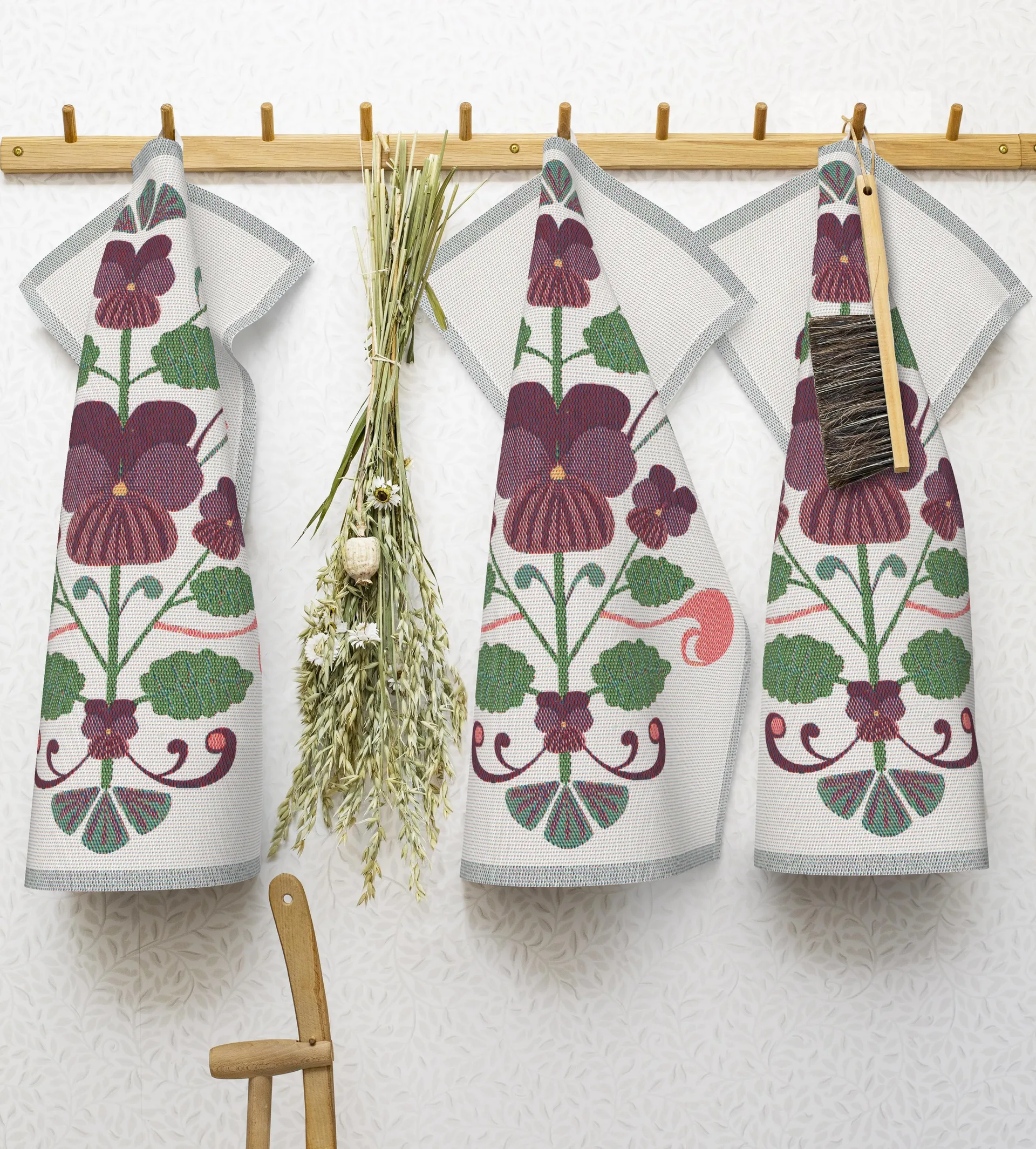 Lindas viol viskestykke 40x60 cm, Lilla-grå Ekelund Linneväveri