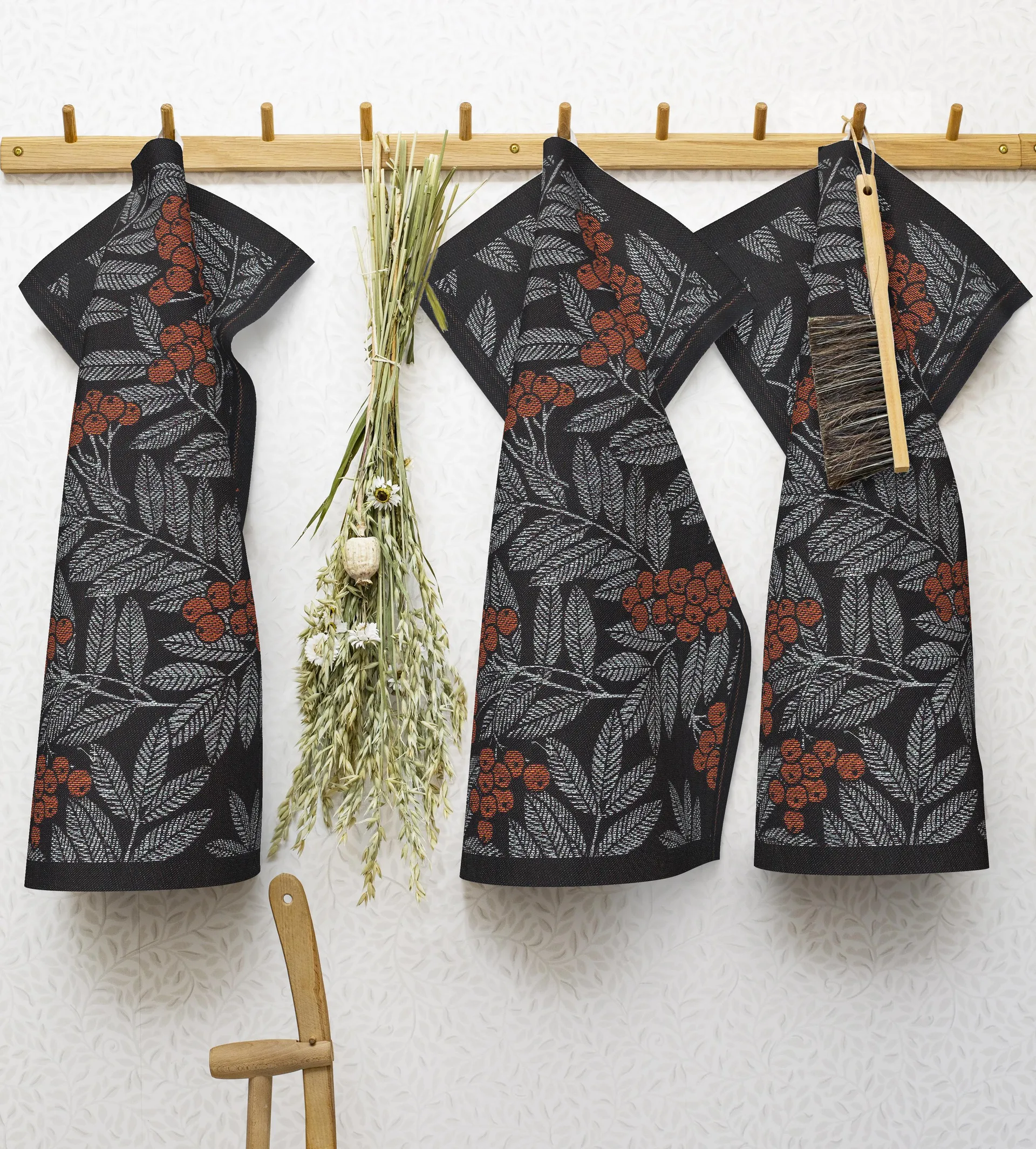 Rønnebærsblad viskestykke, 35x50 cm Ekelund Linneväveri