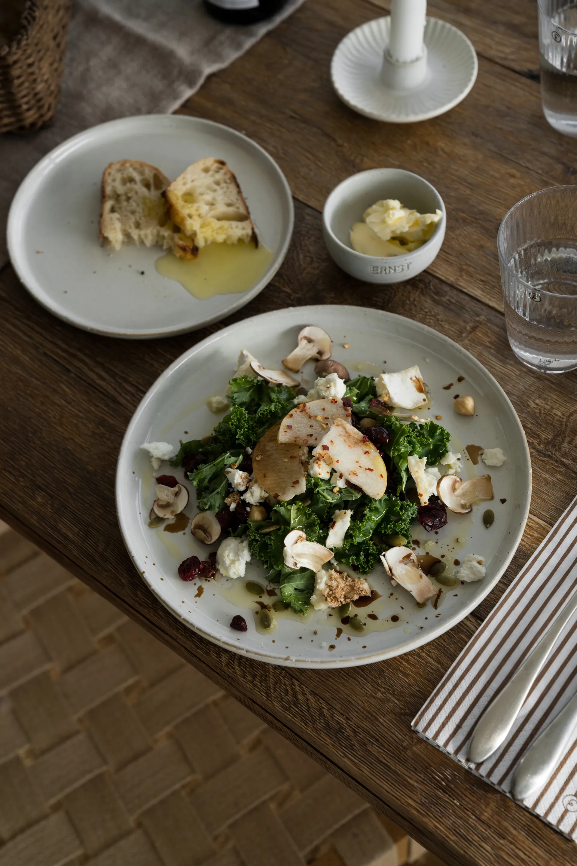 Ernst asiet Ø20 cm, Naturhvid ERNST