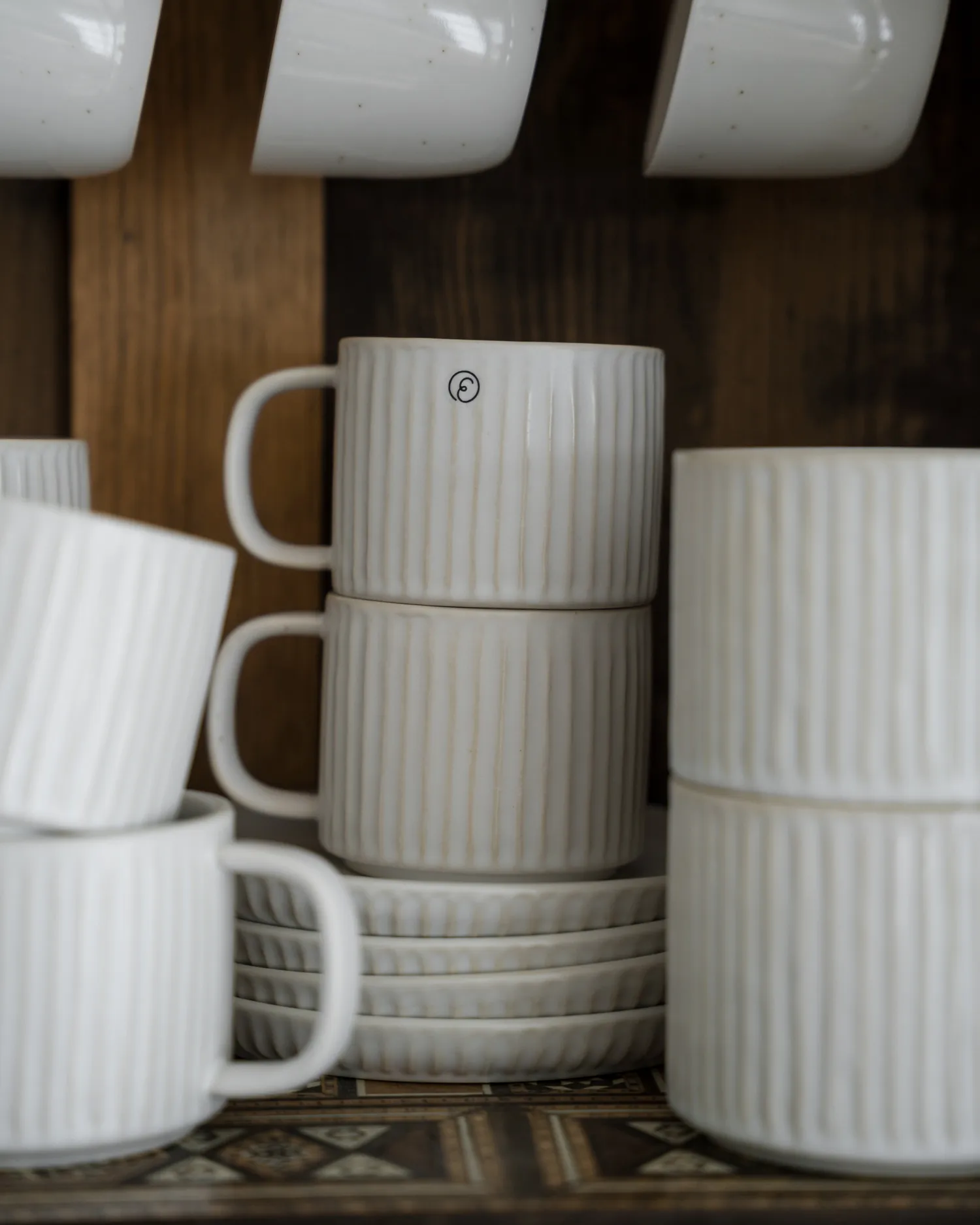 Ernst assiett rillet Ø16 cm, Naturhvid ERNST