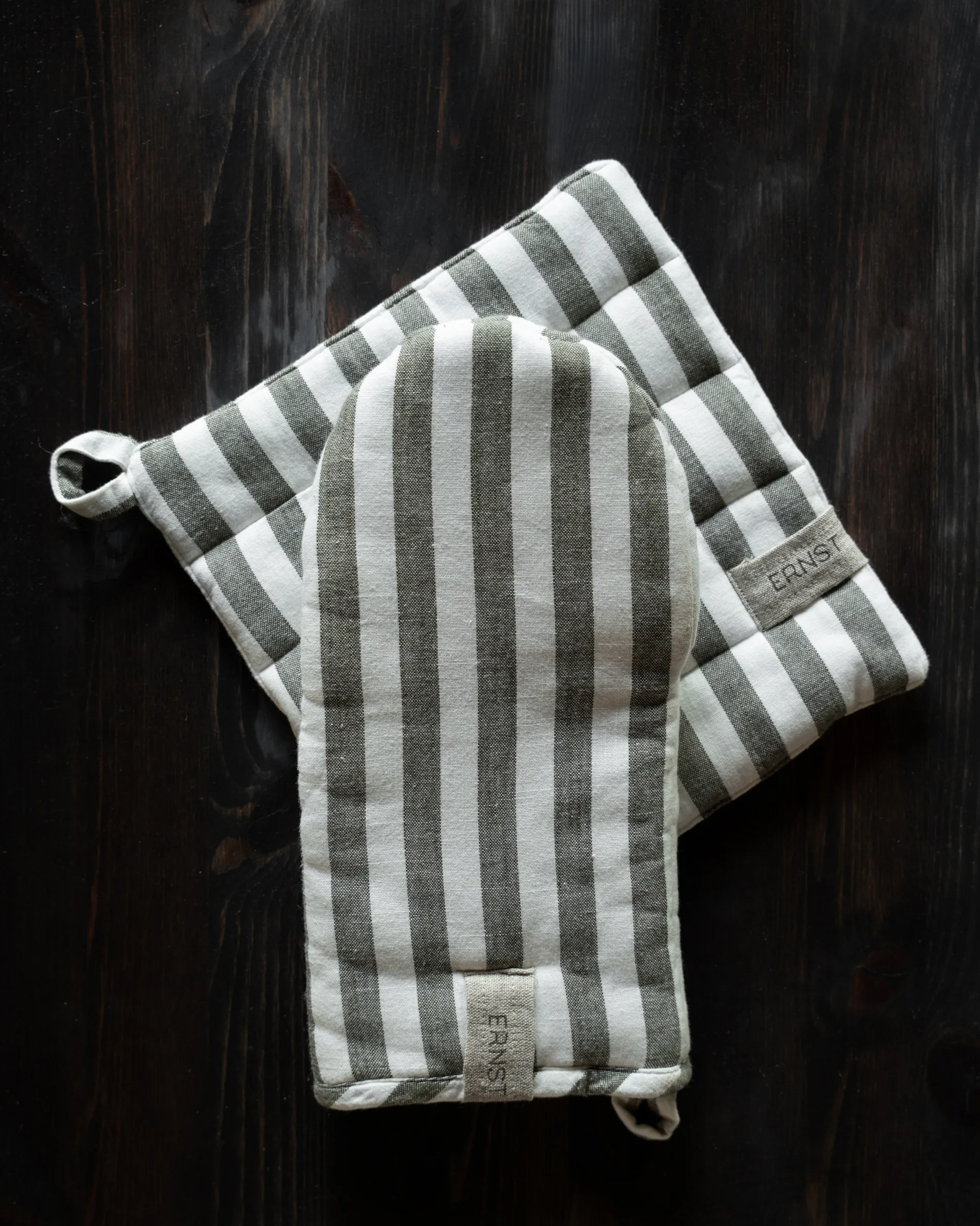 Ernst grydelap bred stribe 23x25 cm, Salvie-hvid ERNST