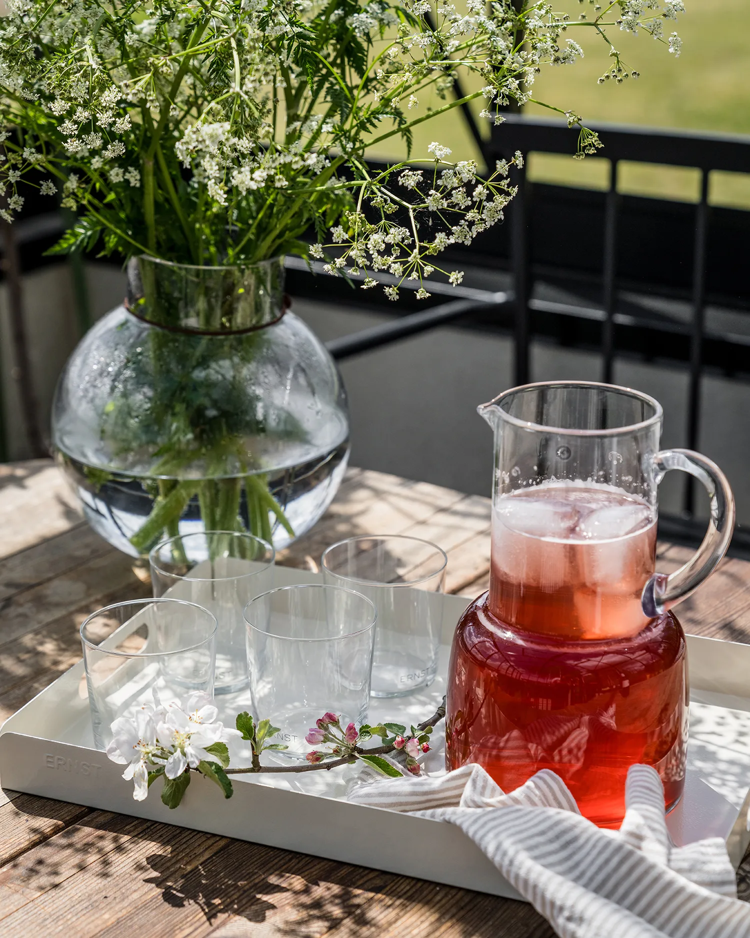 Ernst kande 2,3 L, Klar ERNST