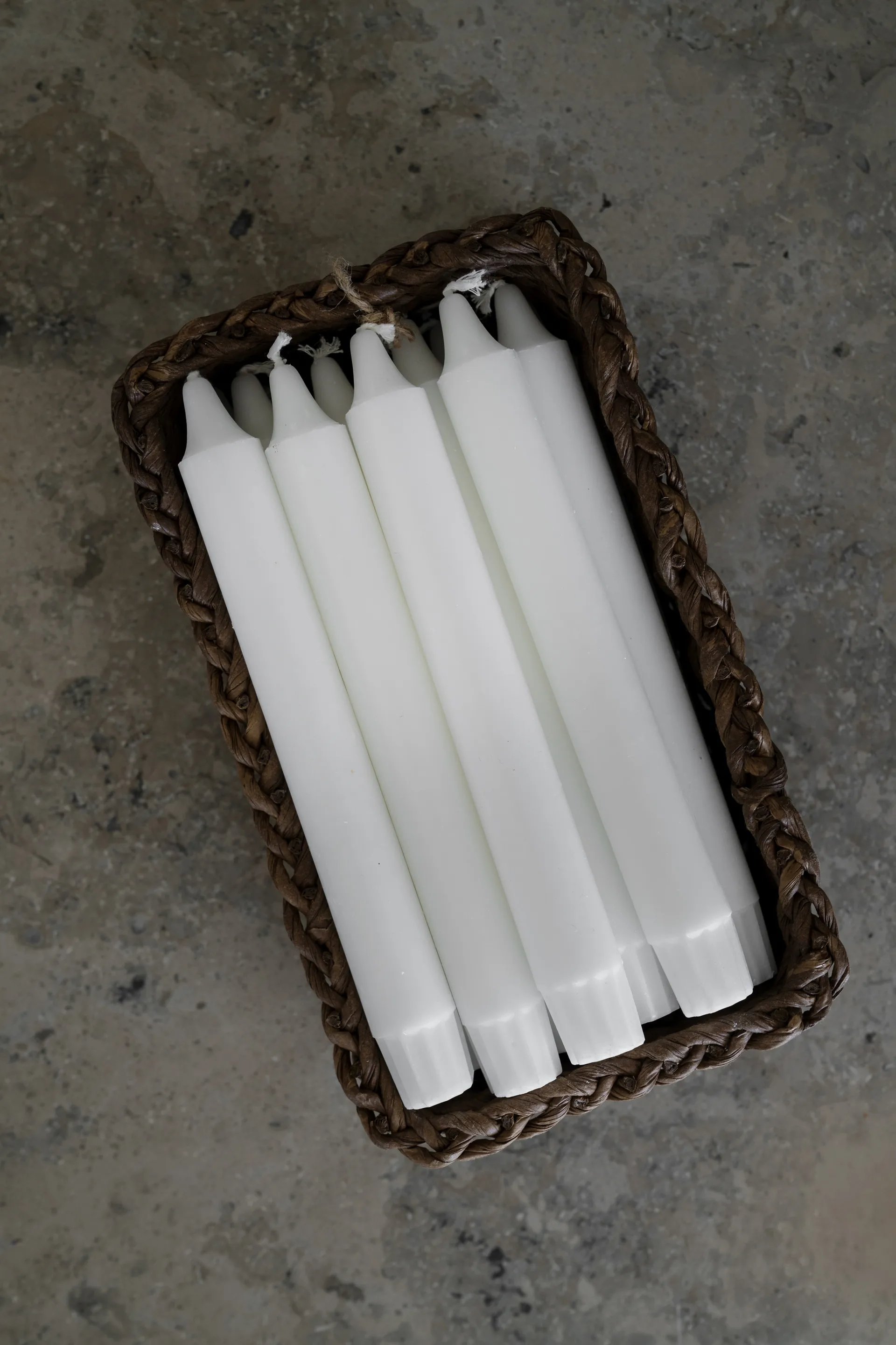 Ernst kurv 14x23 cm, Mørkebrun ERNST