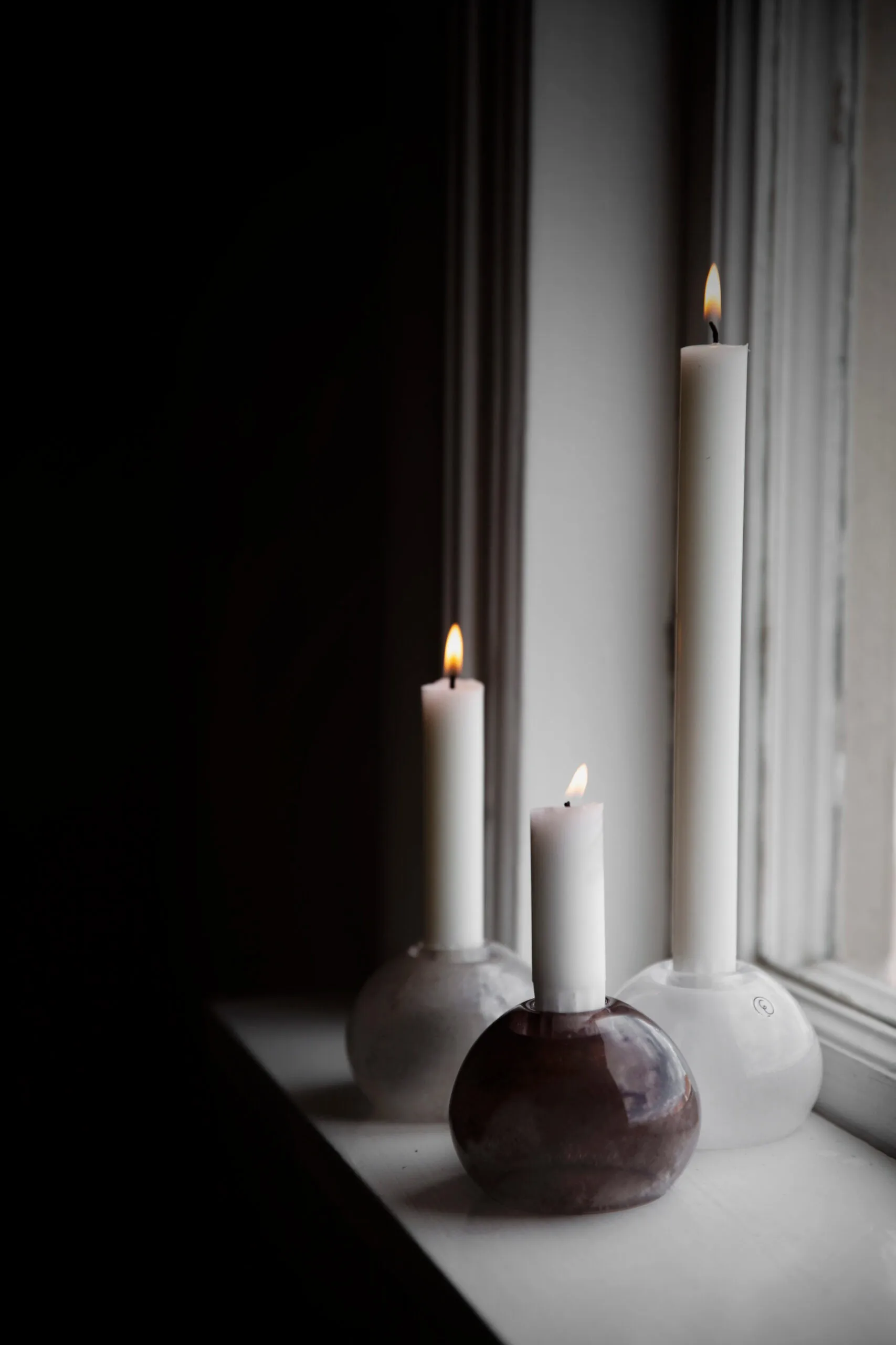 Ernst lysestage glas Ø9 cm, Brun ERNST