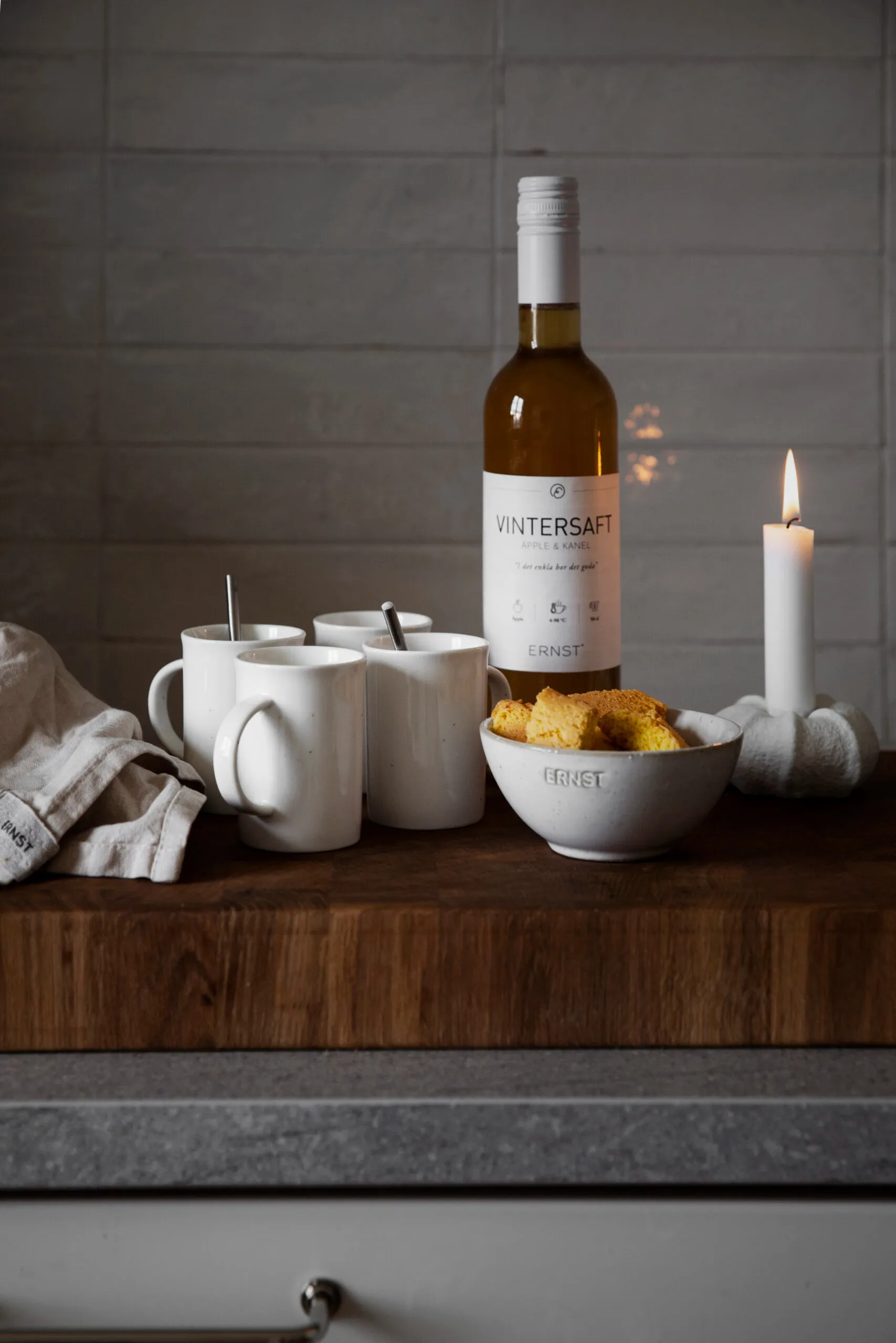 Ernst lysestage stentøj Ø7,5 cm, Naturhvid ERNST