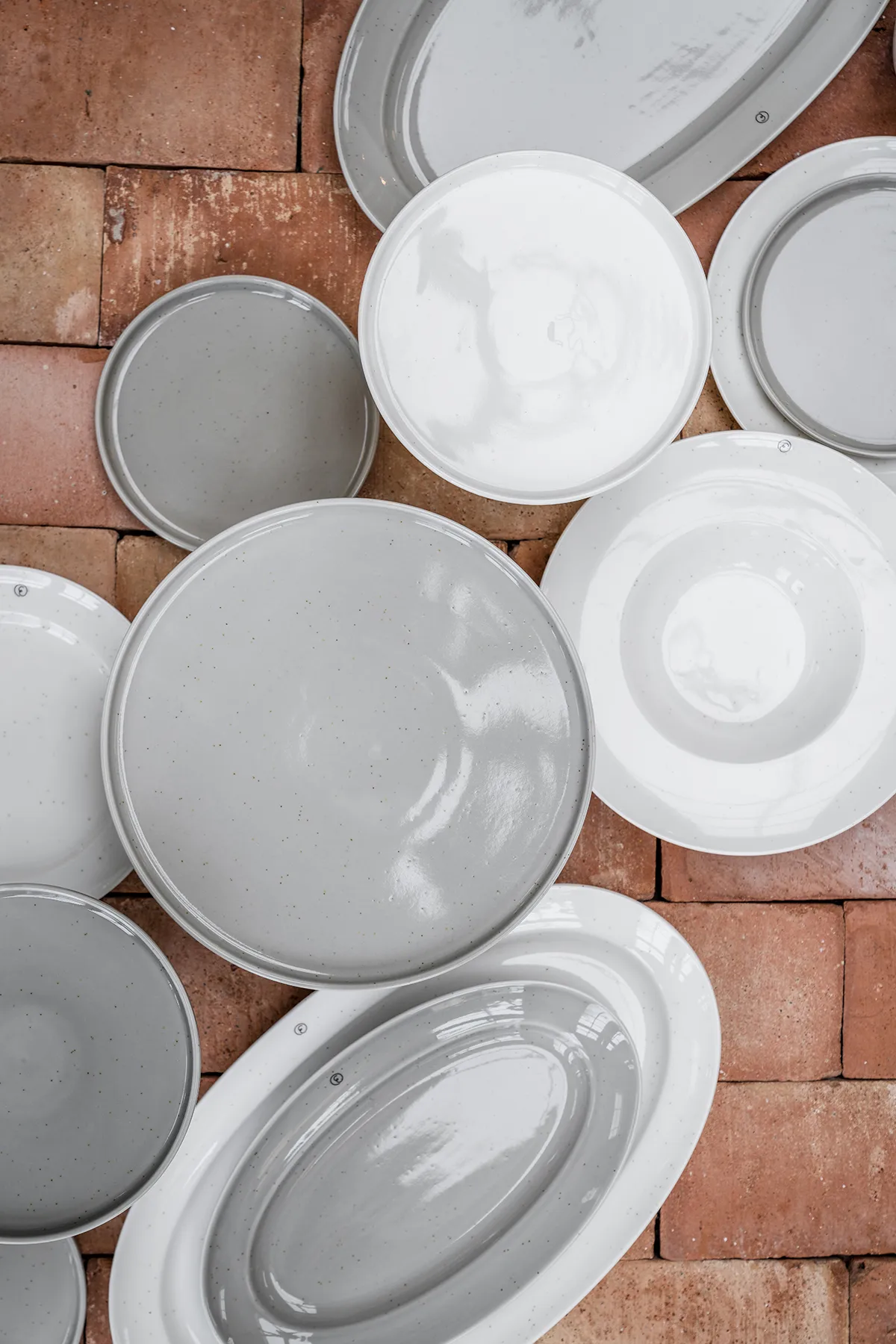 Ernst serveringsfad ovalt 18x30 cm, Vanilje ERNST