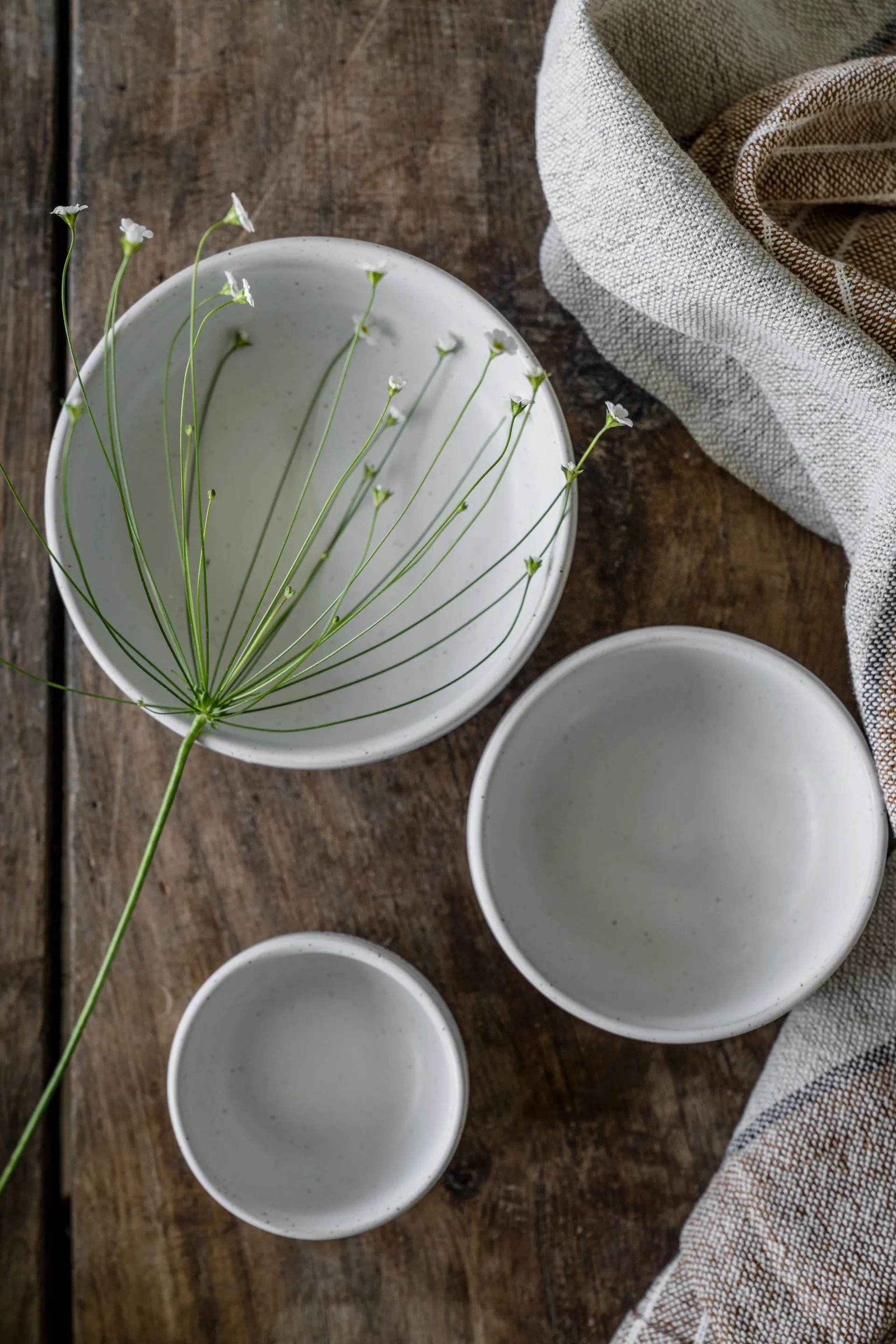Ernst skål, Hvid-natur bund, Ø14 cm ERNST