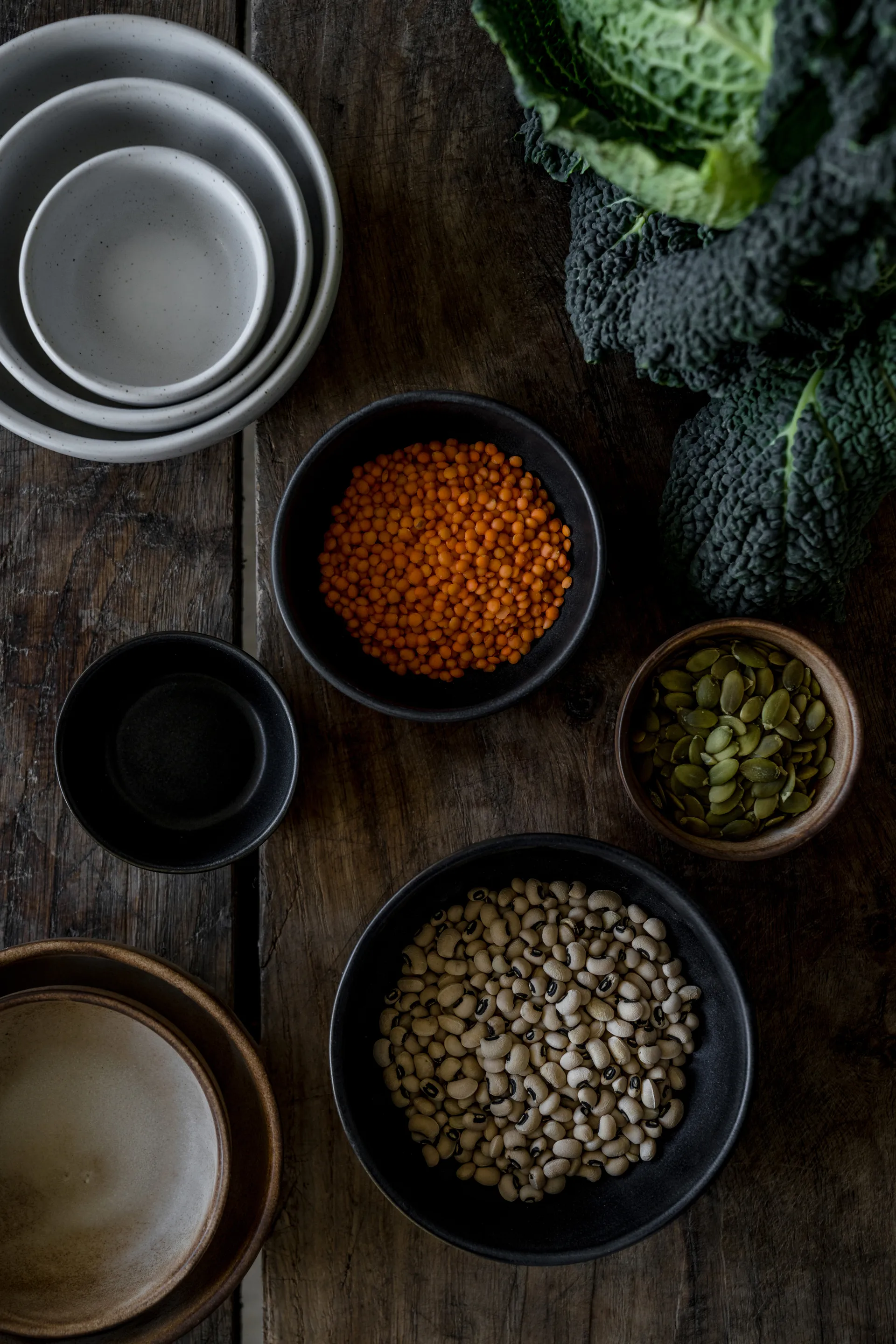 Ernst skål, Mattsort-natur bund, Ø8 cm ERNST