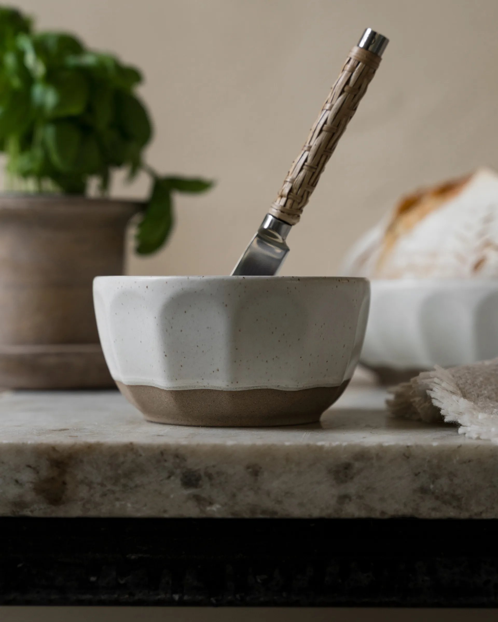 Ernst skål stentøj, Hvid-natur, Ø12 cm ERNST