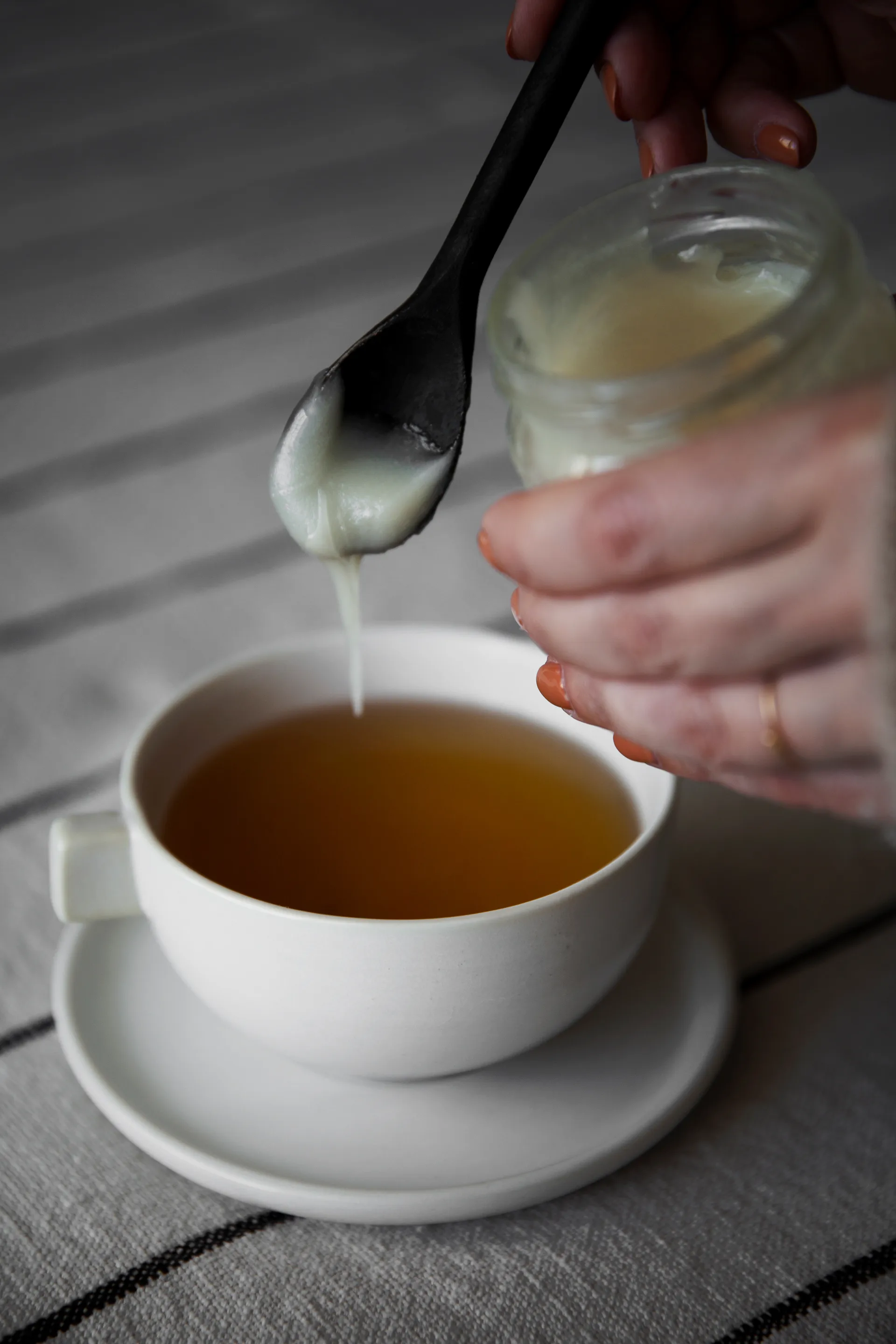 Ernst tekop med underkop 7,5 cm, Hvid sand ERNST