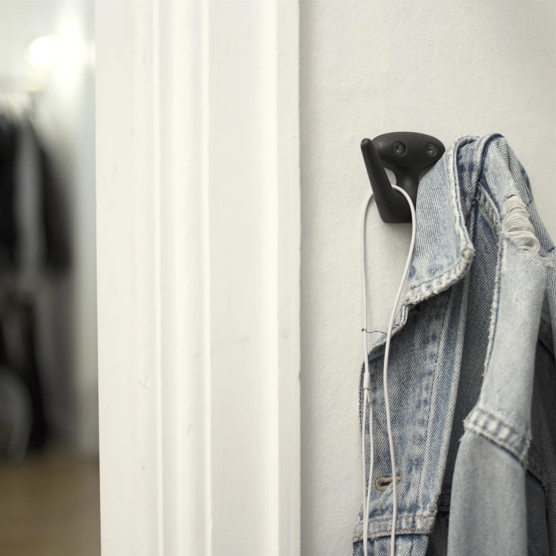 Mama krog, sort struktur Essem Design