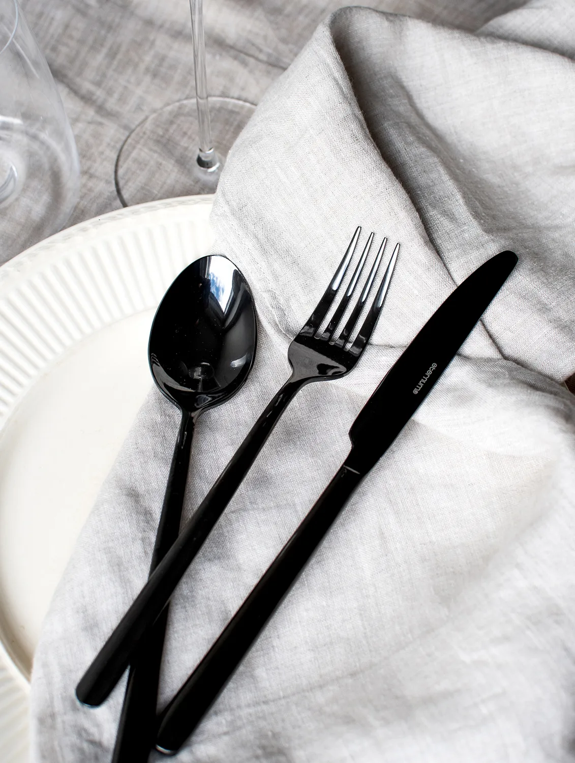 Eternum Nardo bestiksæt 16 dele, Sort Eternum