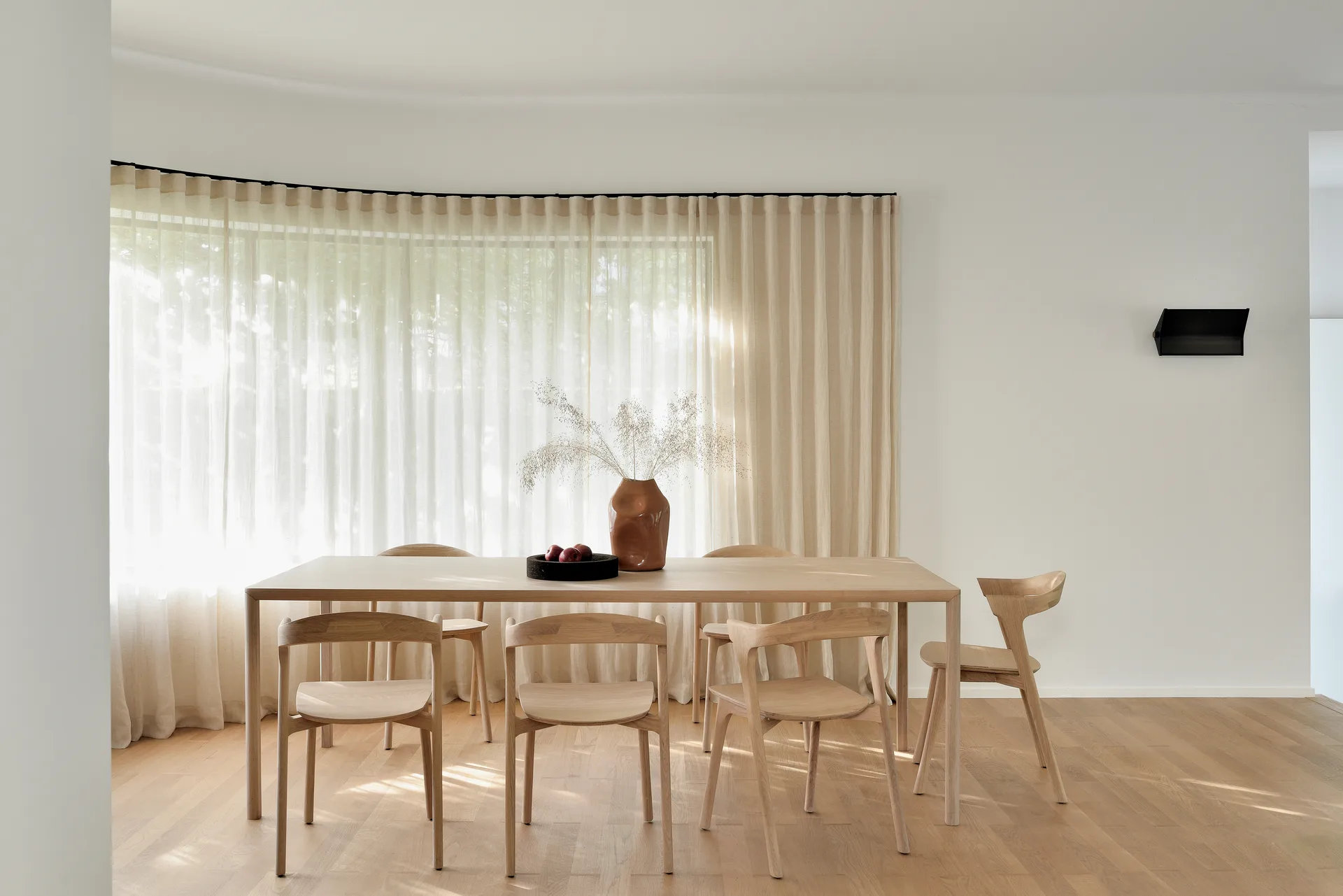 Bøg spisebord 200x95 cm, Hardwax oiled oak Ethnicraft