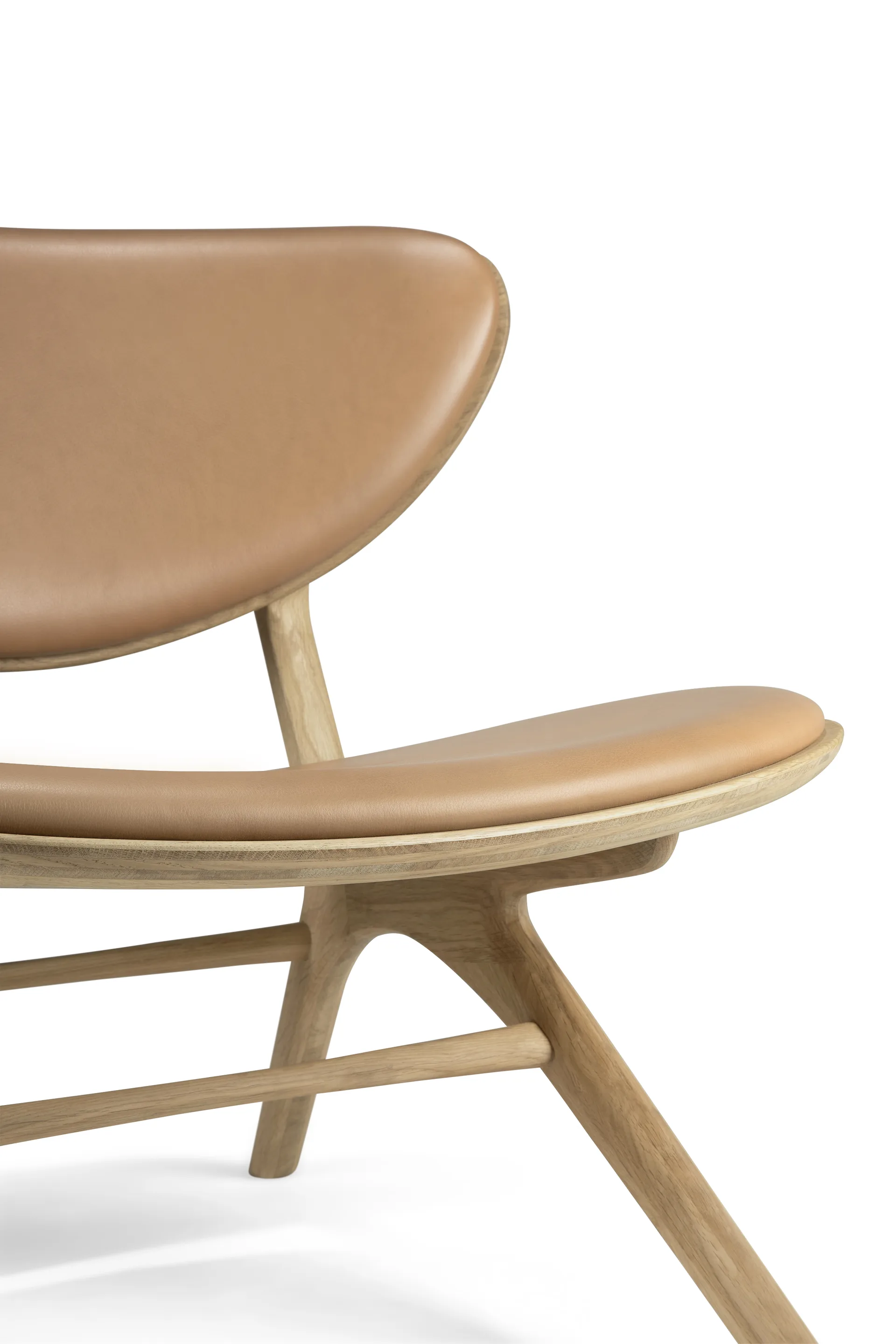 Eye loungelænestol, Lakeret eg-læder Sienna Ethnicraft