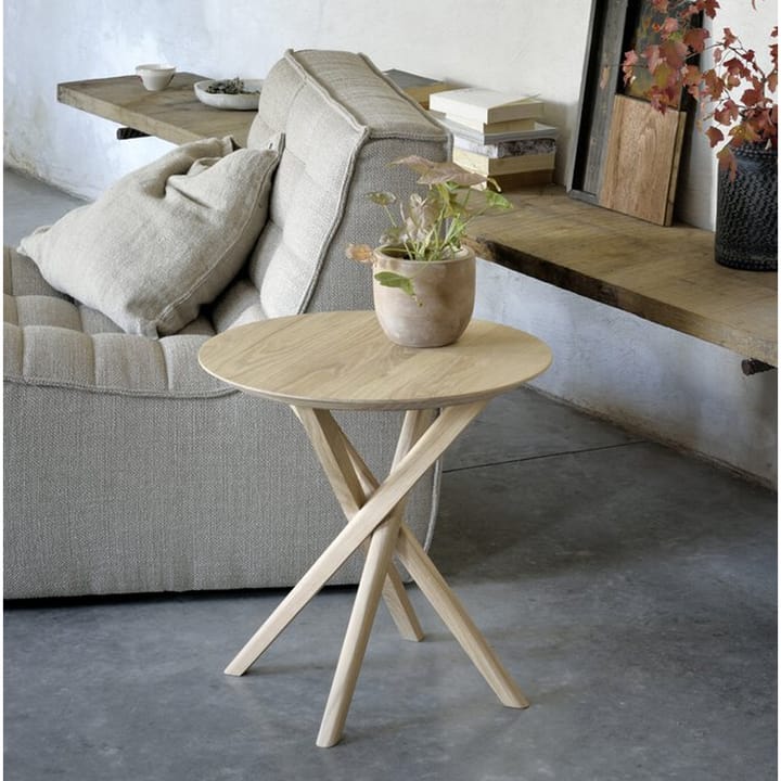 Mikado sidebord 50x50 cm, Oak wax oil Ethnicraft
