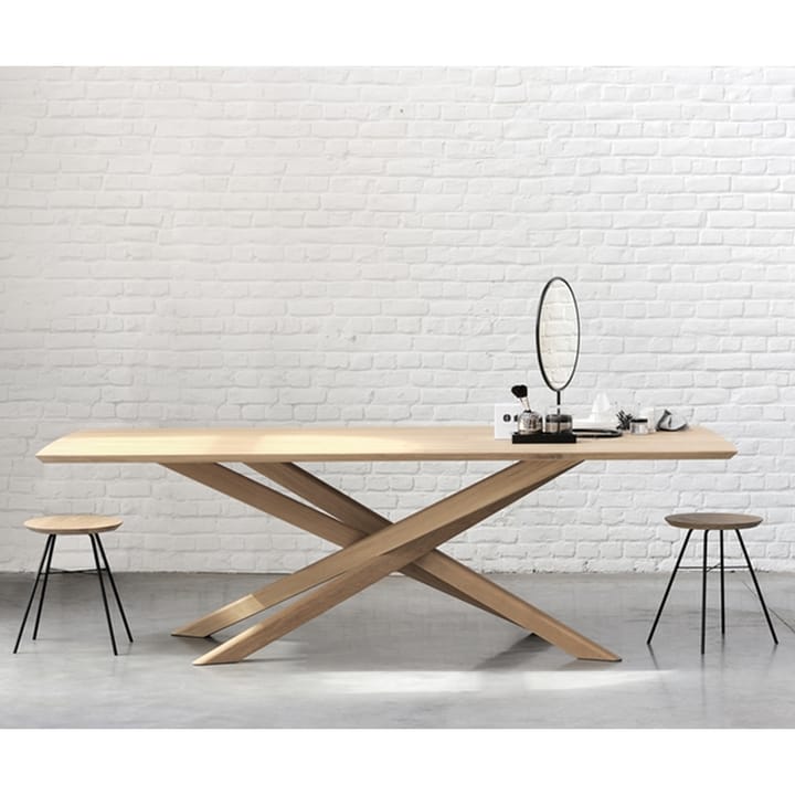 Mikado spisebord, Oak wax oil 203x106 cm Ethnicraft