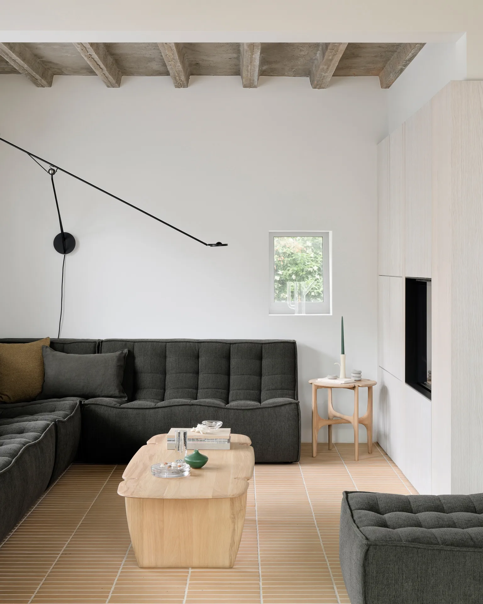 N701 modulhjørnesofa med afrundet hjørne, stof Moss Eco, 301x171 cm Ethnicraft