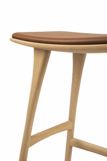 Osso Counter høj taburet 67 cm - Lakeret eg - Ethnicraft