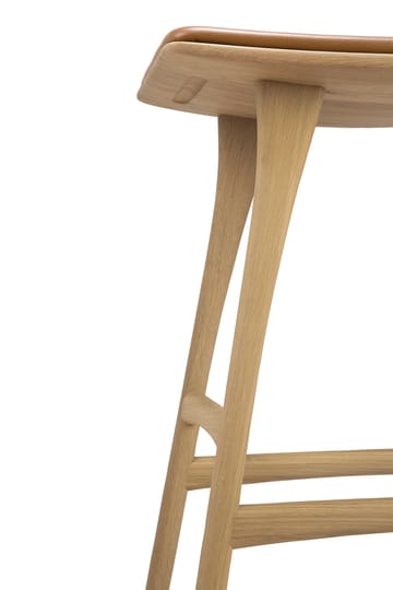Osso Counter høj taburet 67 cm - Lakeret eg - Ethnicraft