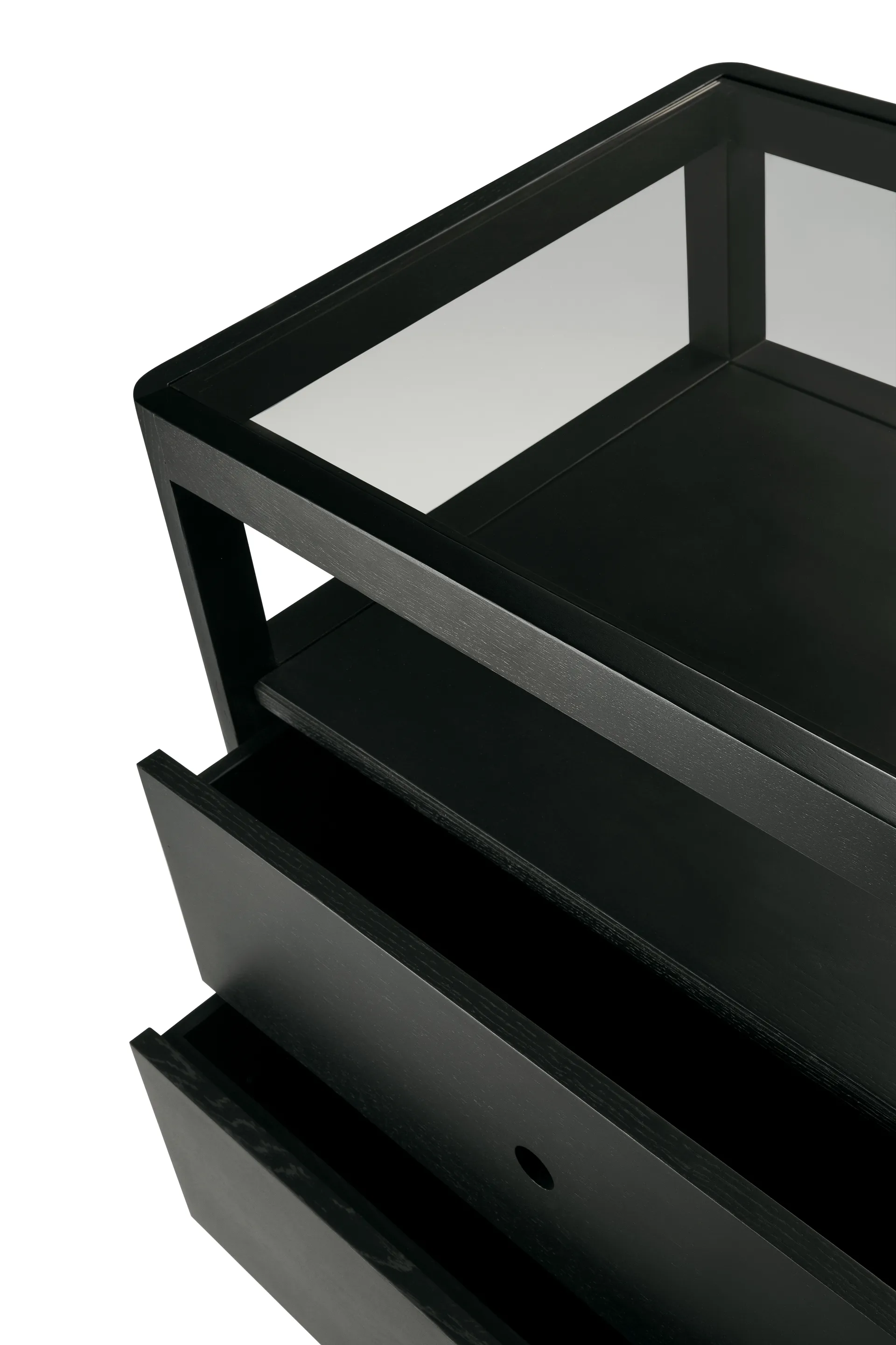 Spindle kommode, Sortlakeret eg, 4 skuffer Ethnicraft