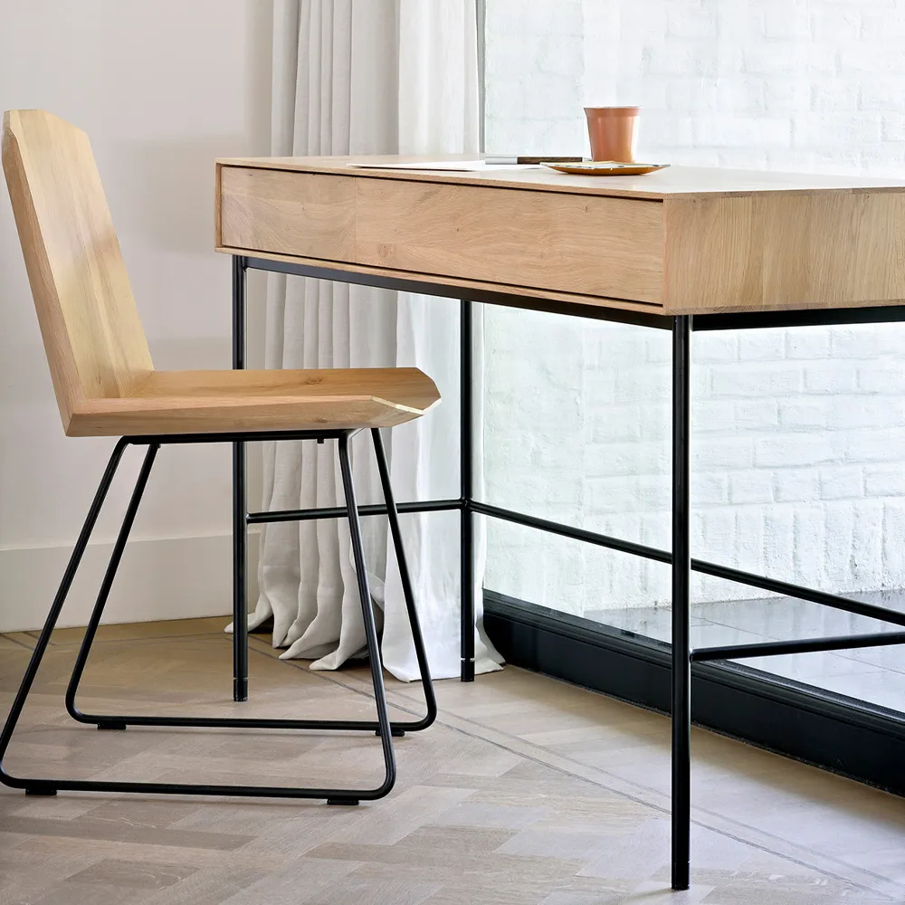 Whitebird skrivebord 77x127 cm, Eg 2 låger Ethnicraft