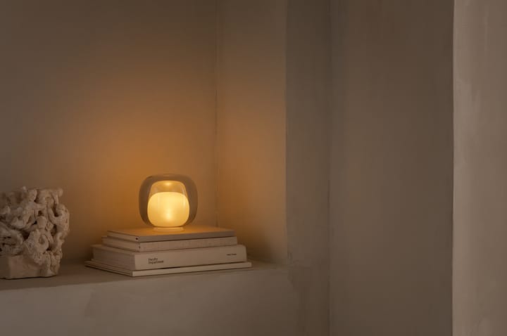Eva Solo fyrfadsstage LED Ø12 cm, Røgfarvet glas Eva Solo