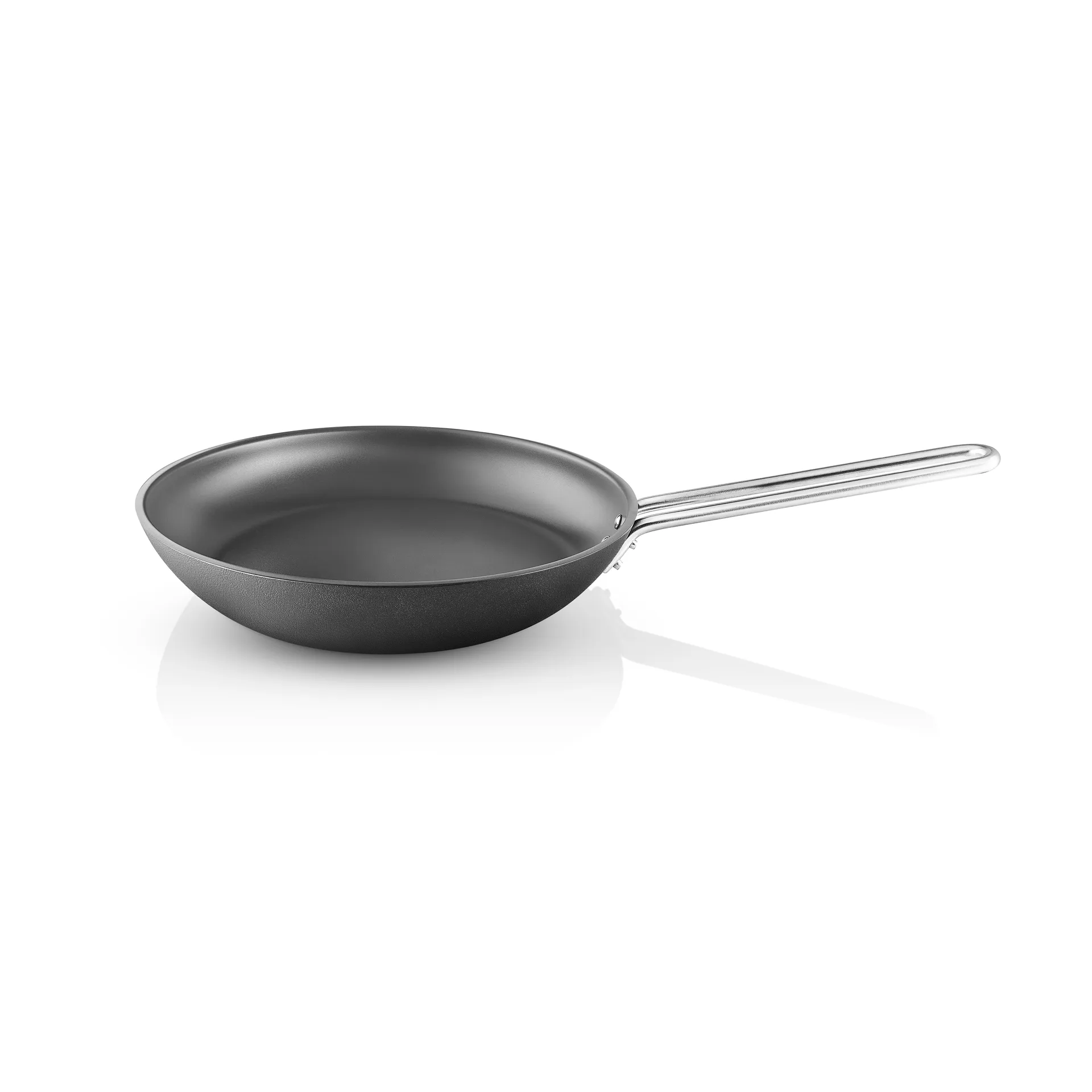 Professional Laser Titanium Slip-Let stegepande, Black, Ø28 cm Eva Solo