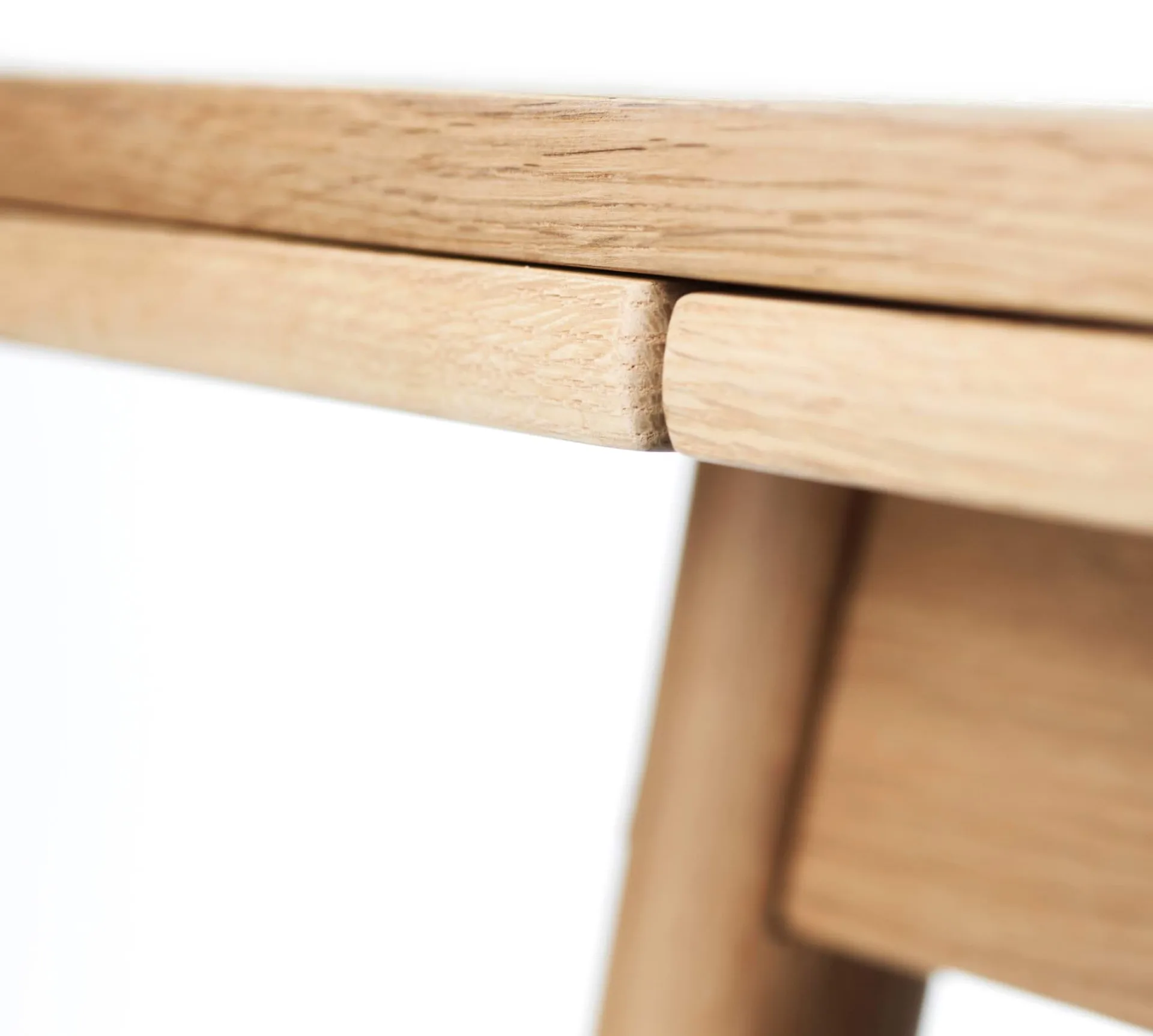 C35AH spisebord dutch extract 82x82 cm, Oak nature-oak nature lacquered FDB Møbler