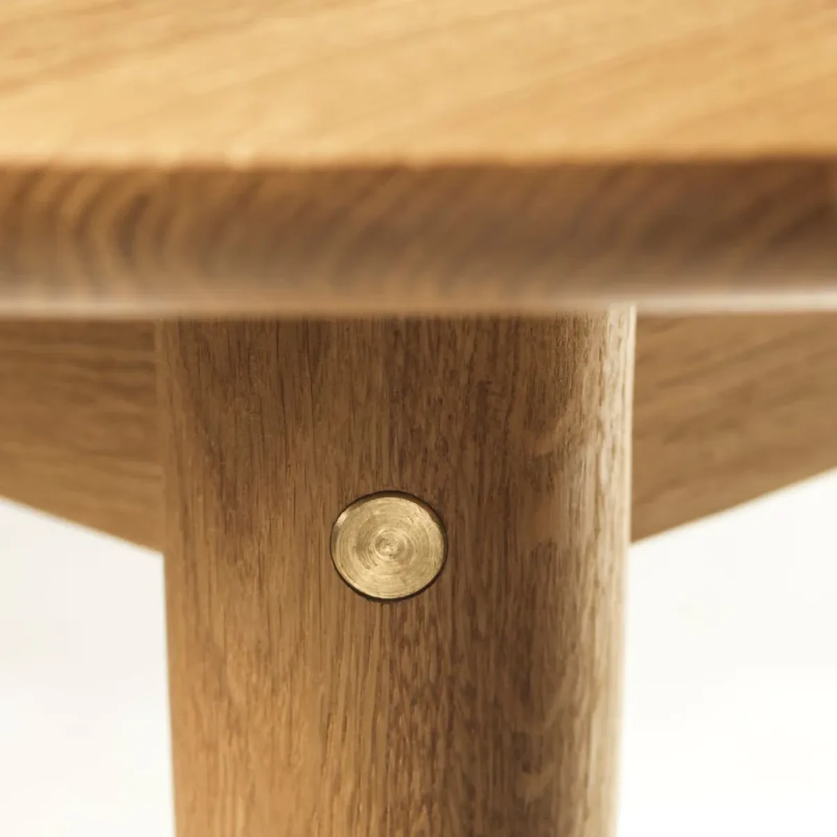 C62E Bjørk spisebord 2 tillægsplader, Oak solid oiled FDB Møbler