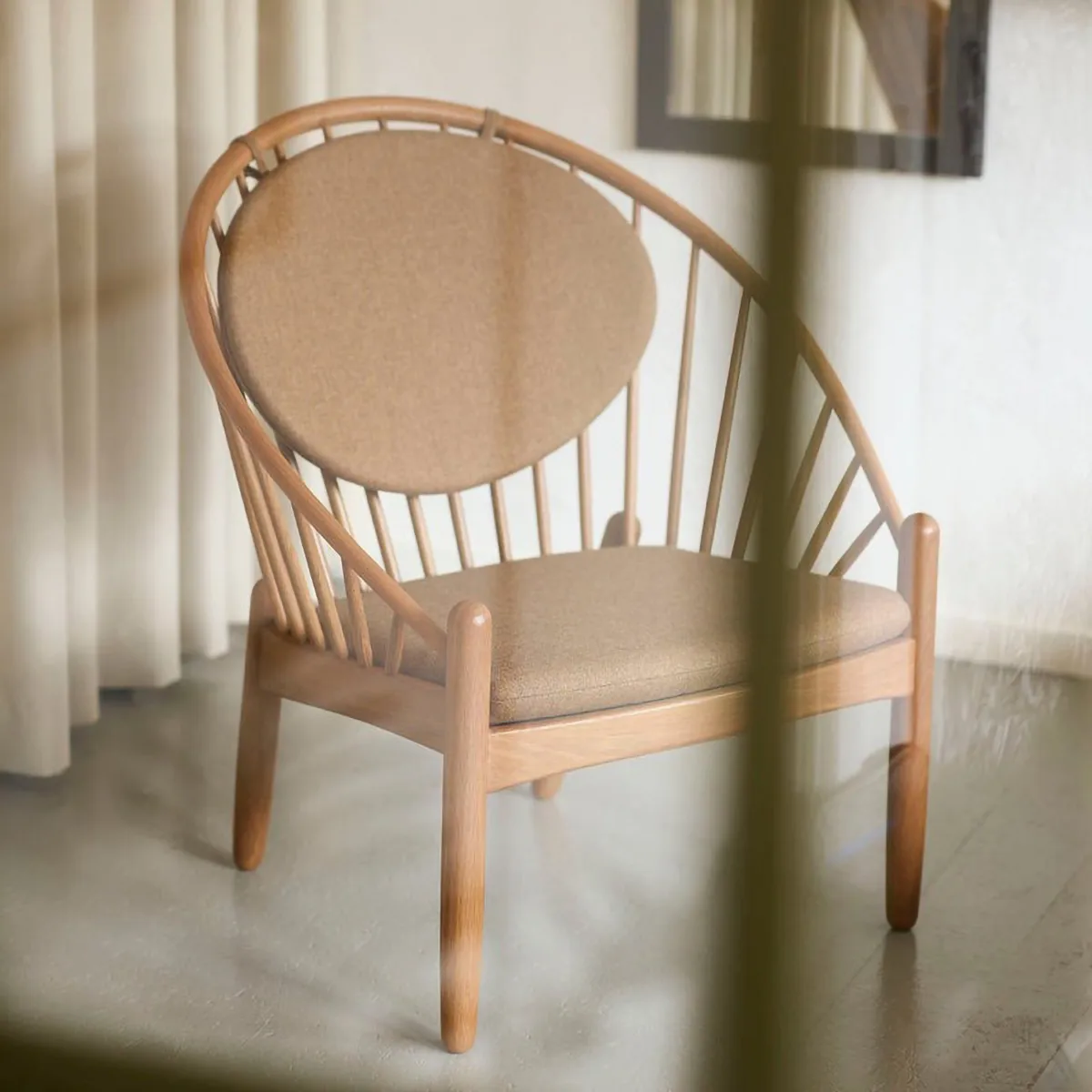 J166 Jørna hynde, Brown FDB Møbler