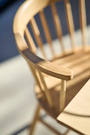 J18 stol - Oak brown oiled - FDB Møbler