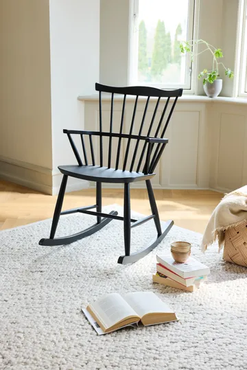 J52G gyngestol - Beech Ral 9005 - FDB Møbler