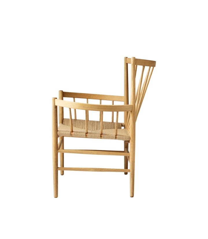 J82 loungestol, Oak nature lacquered FDB Møbler